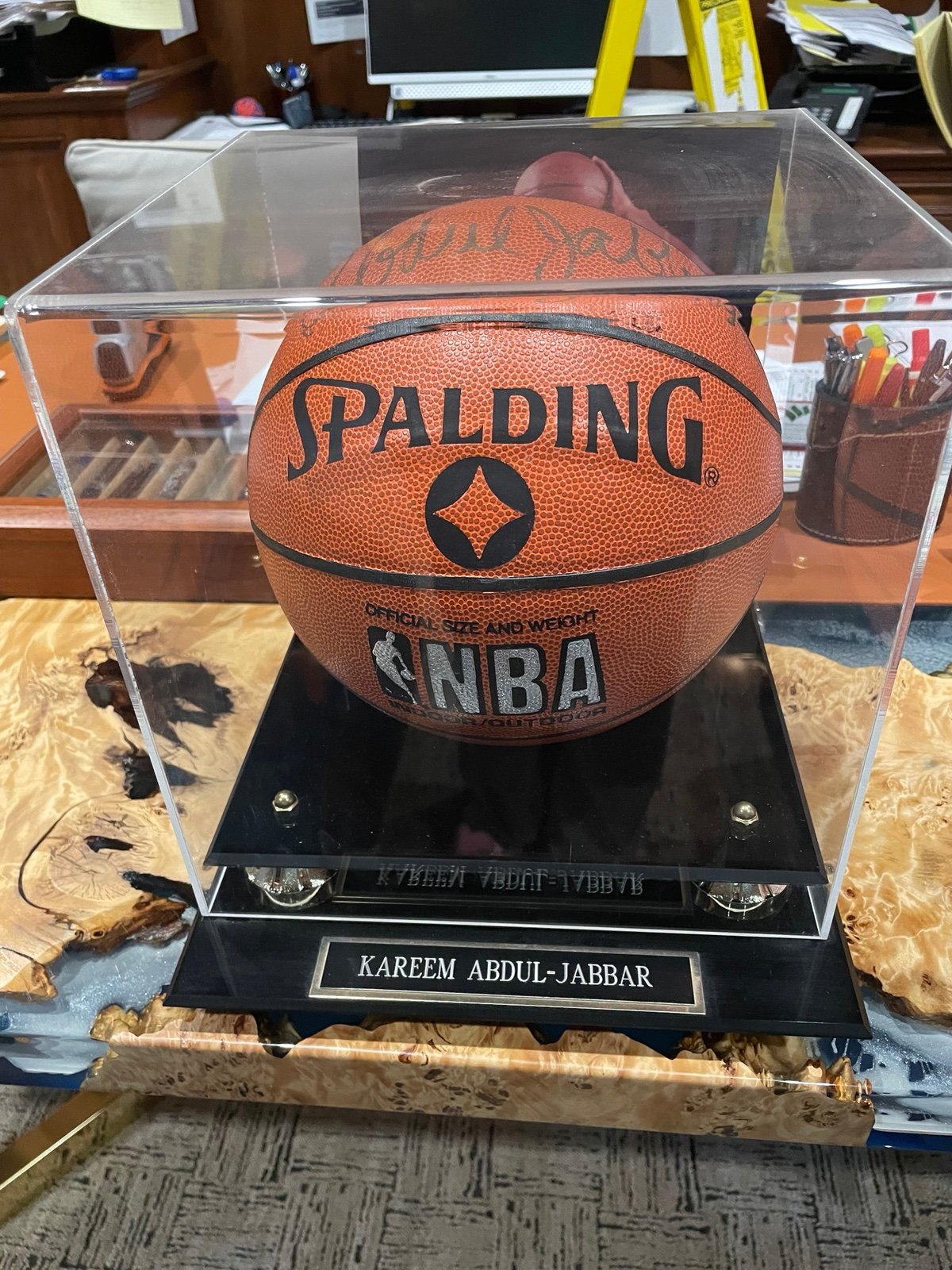 Kareem Abdul Jabbar Signed Autographed NBA Basketball Lakers JSA COA