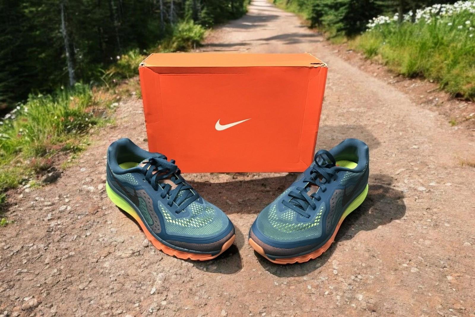 NIKE AIR MAX 2014NIGHT FACTOR SIZE 11 SKU# 621077-308 BRAND NEW READY TO SHIP!