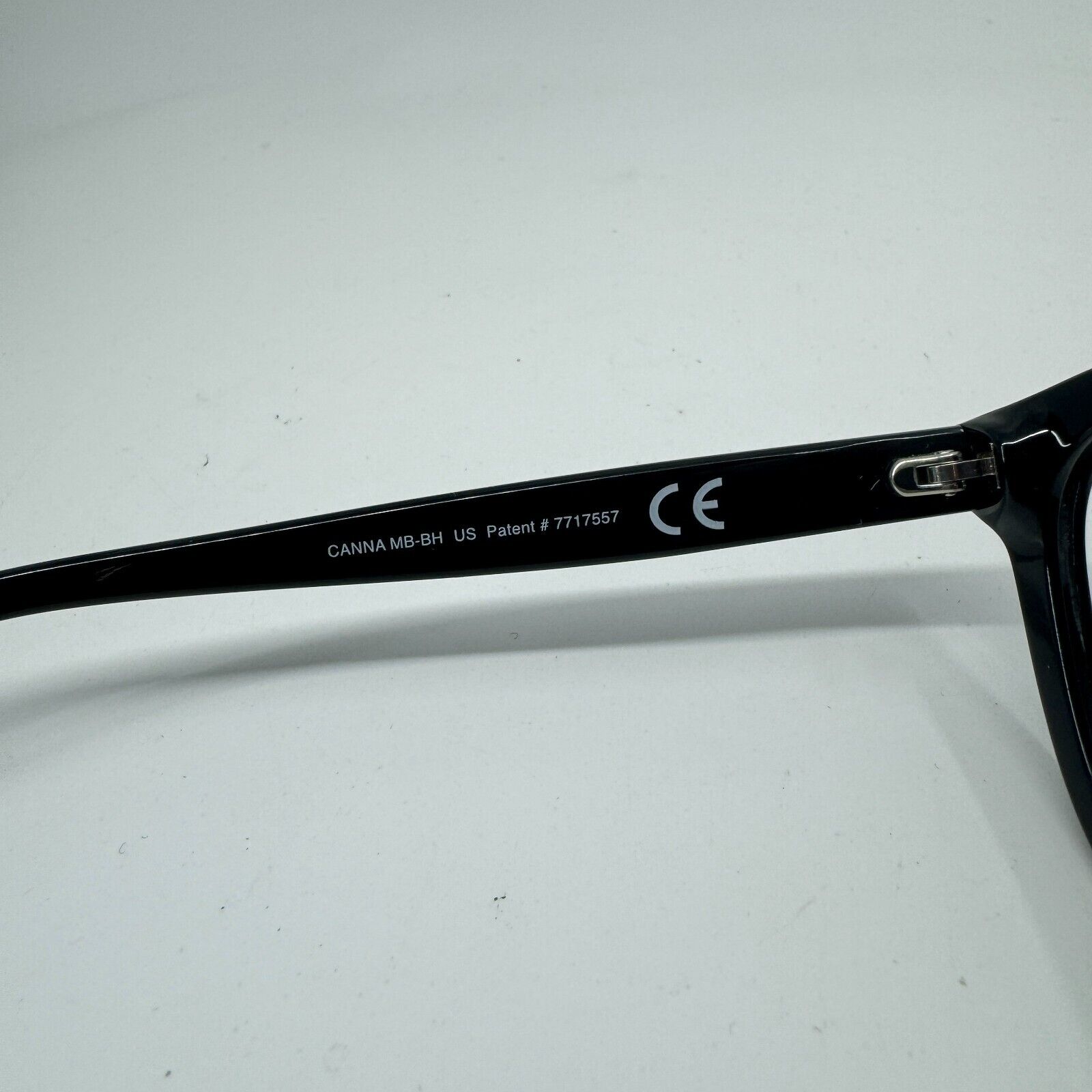 Maui Jim Japan CANNA MJ769-02 54-18-135 Black Women's