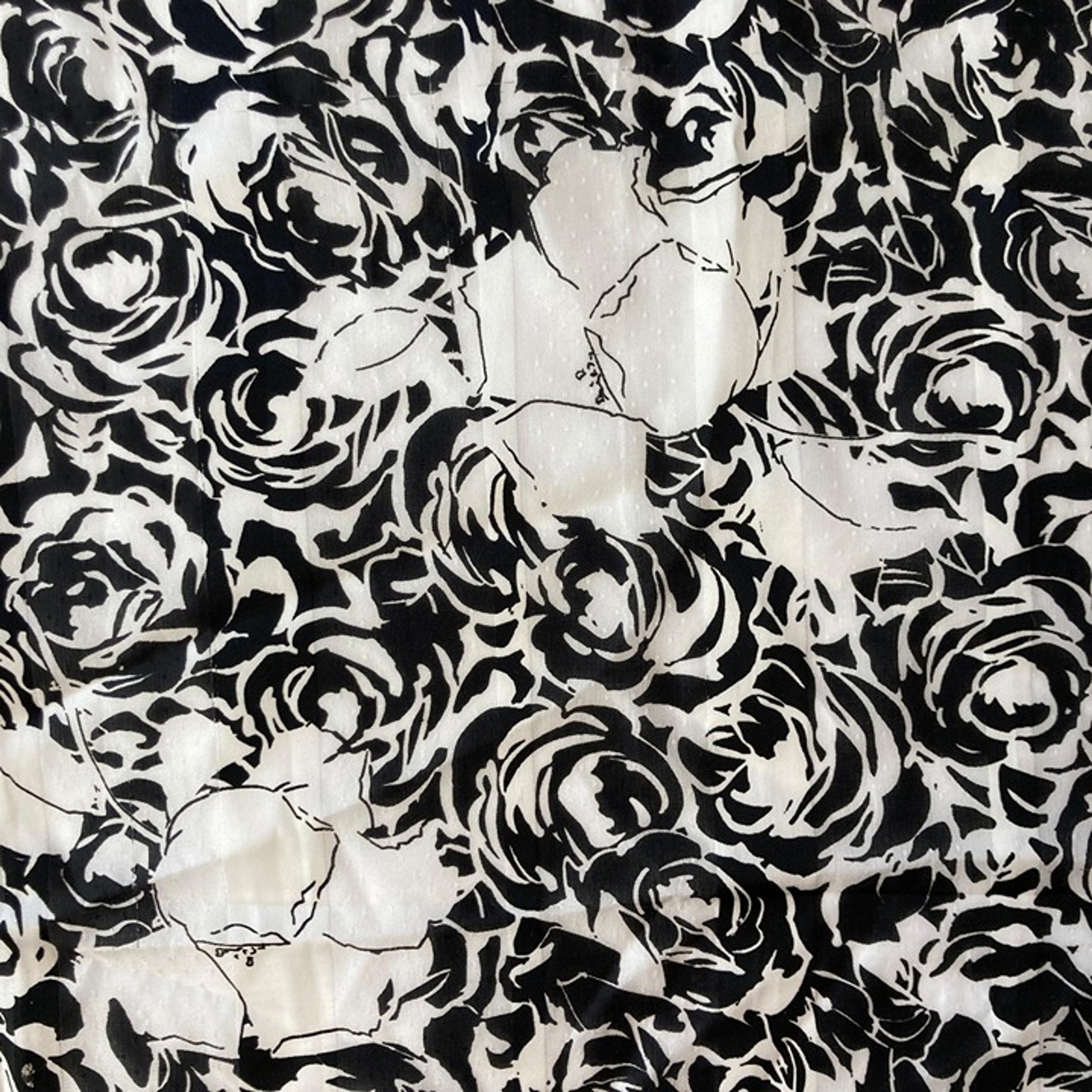 Vintage Floral Rose Flower Polyester Womens Scarf Square Black White Roses