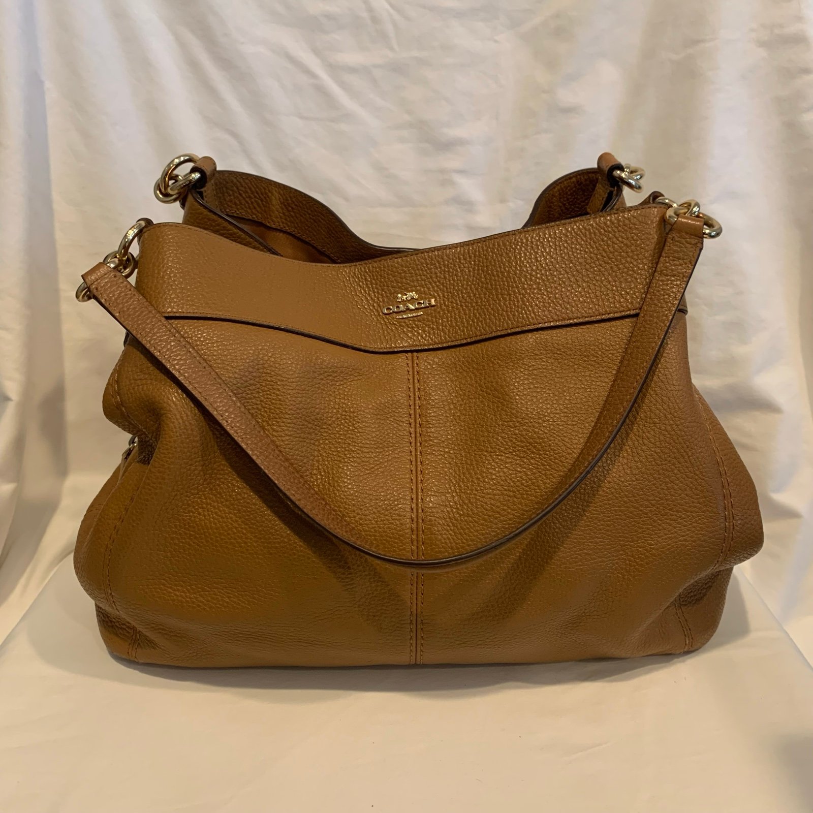 Coach Lexy Shoulder Bag Light Saddle Pebbled Leather