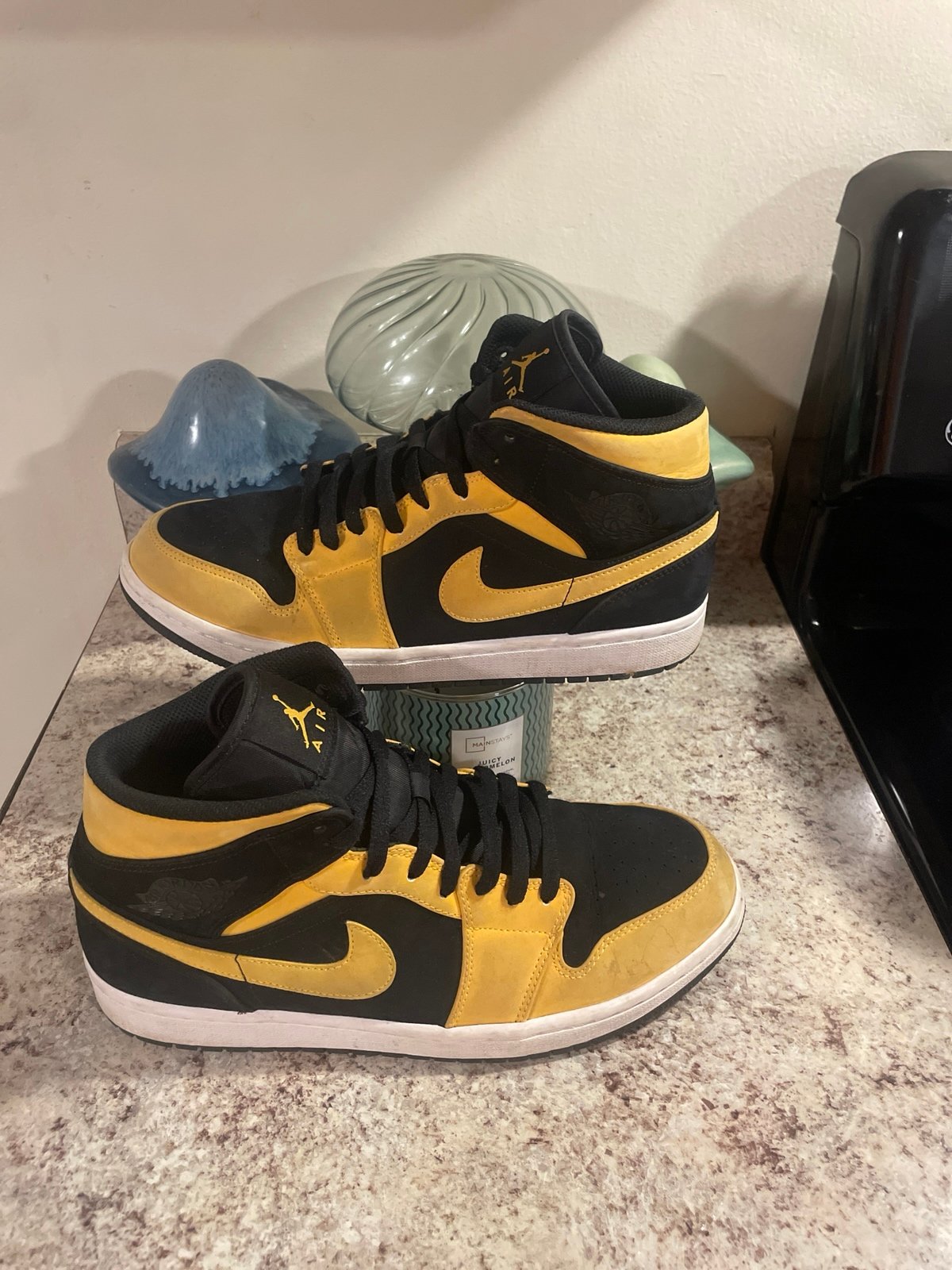 Nike Air Jordan 1 Mid Men’s Shoes
