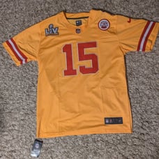 Kansas City Chiefs Patrick Mahomes jersey yellow adult large (Super Bowl patch)