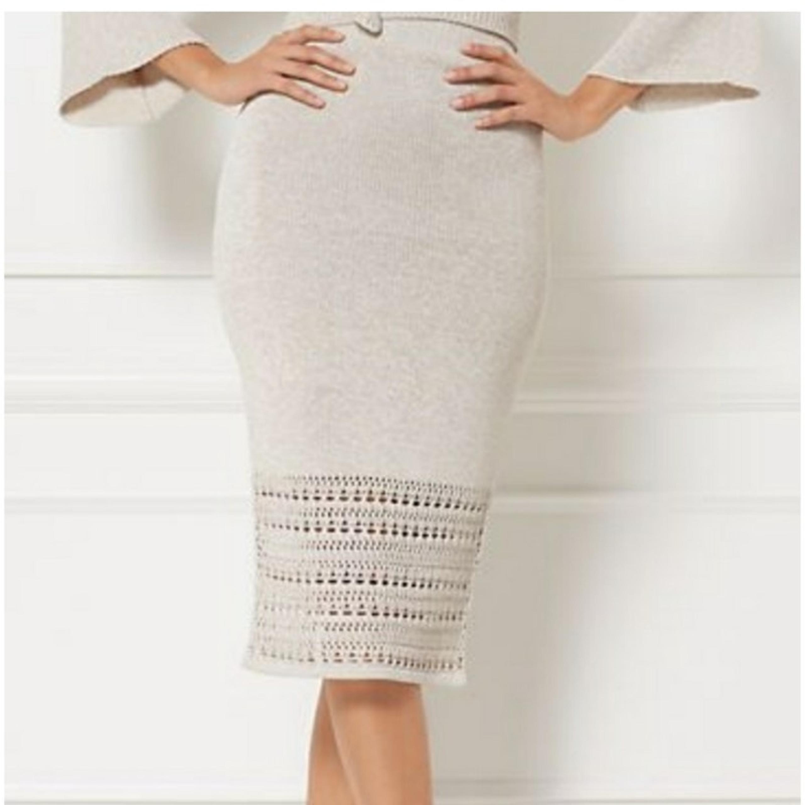 Eva Mendez New York & Company Dawn Elastic Cream Knit Eyelet Pencil Skirt XL