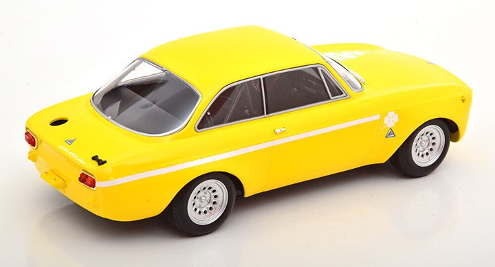 RARE MINICHAMPS 1:18 ALFA ROMEO GTA 1300 JUNIOR – 1971