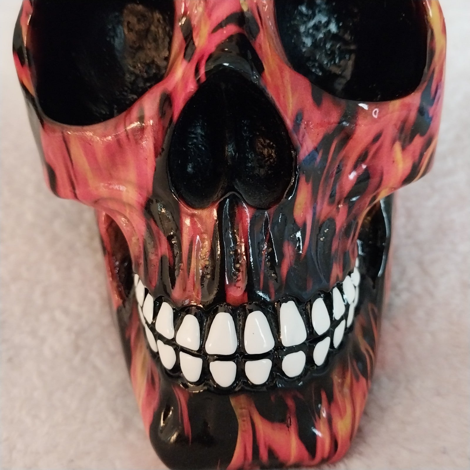 Wicked flames skull