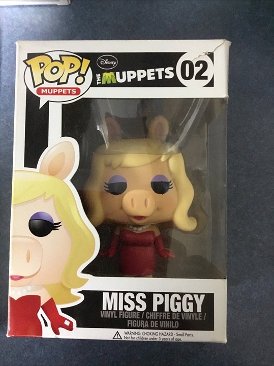**Rare** FUNKO POP! Disney The Muppets #02 Miss Piggy