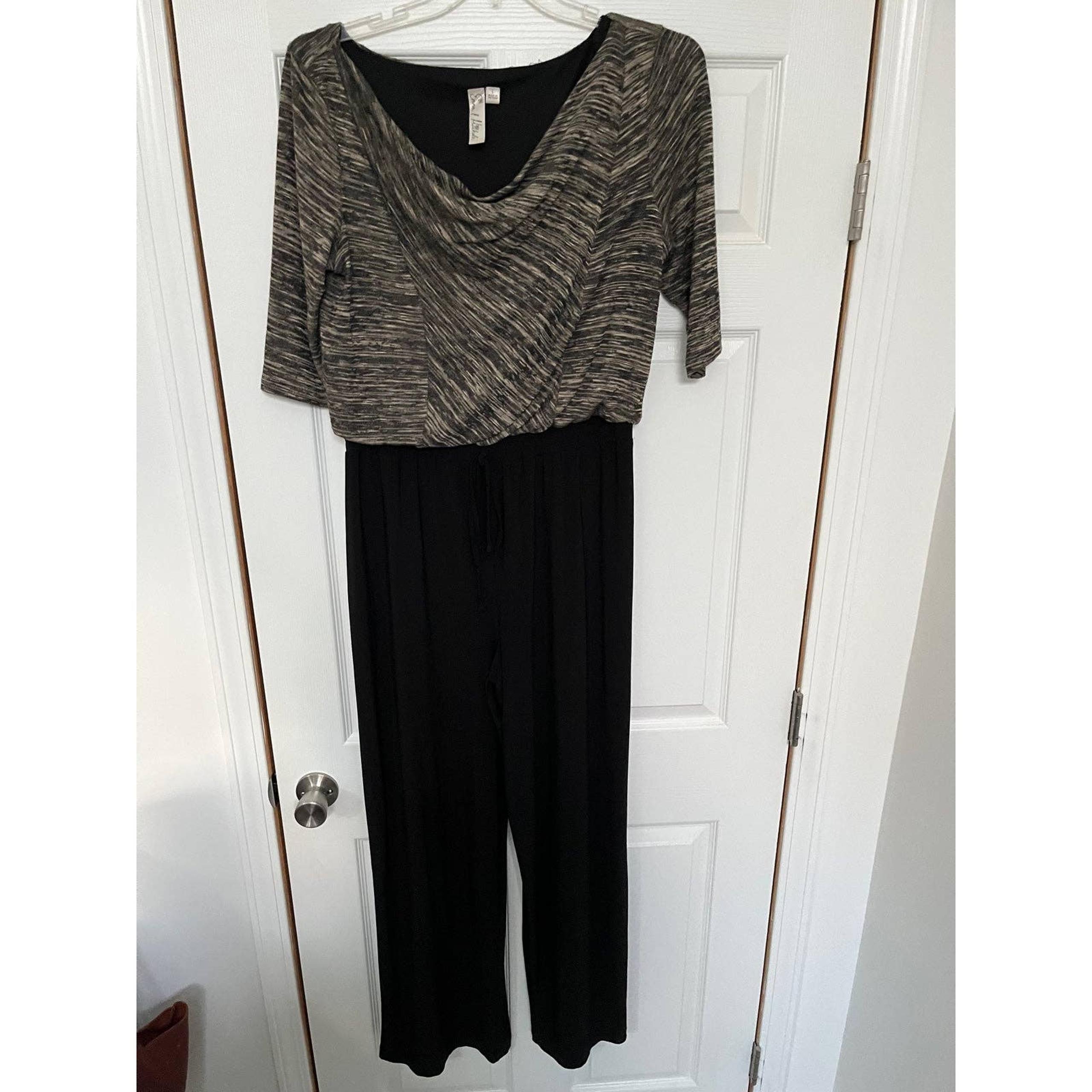 Women’s L Emma & Michelle Jumpsuit