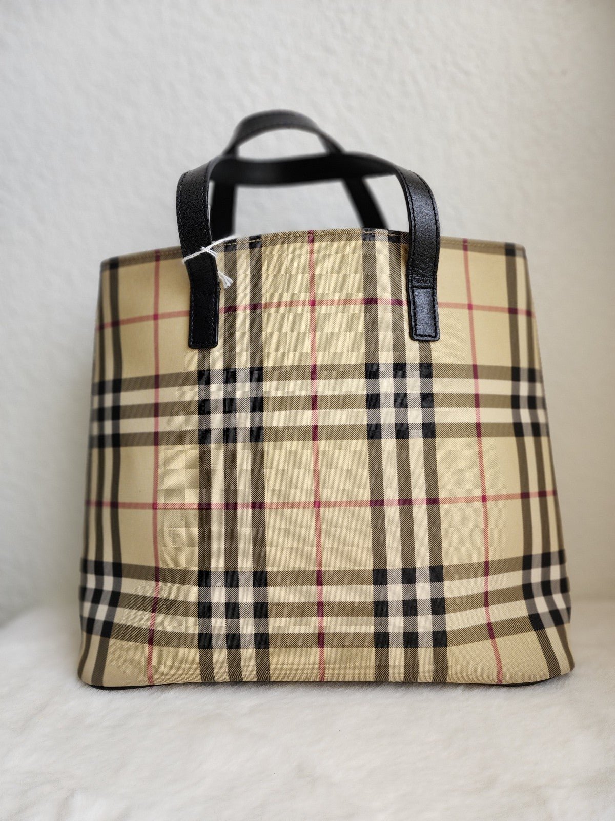 Burberry tote