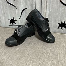 NAOT Leather Suede Oxford Shoes Cap-Toe Ruffled Women Sz 36/5.5