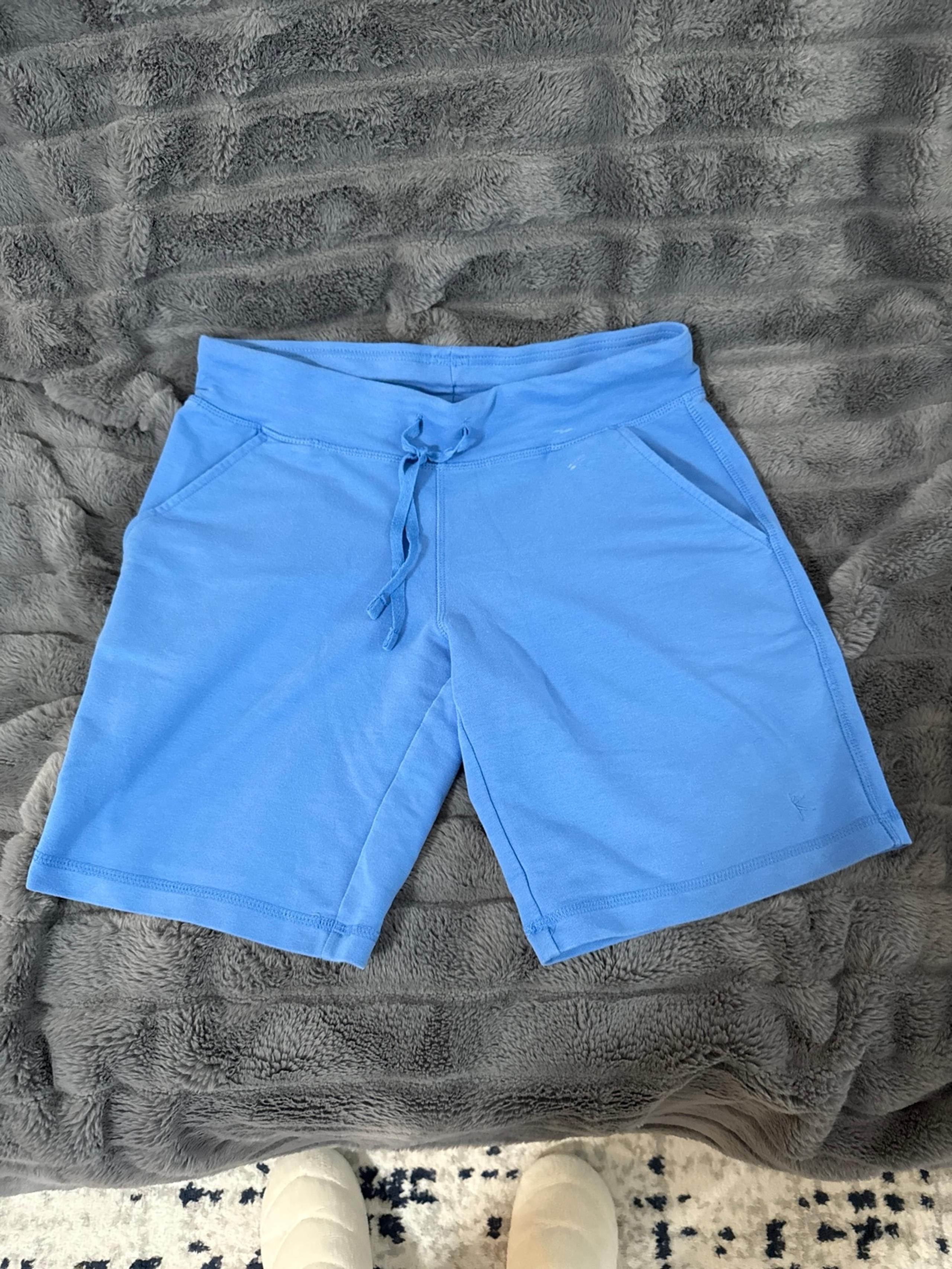 Women’s danskin athletic shorts small
