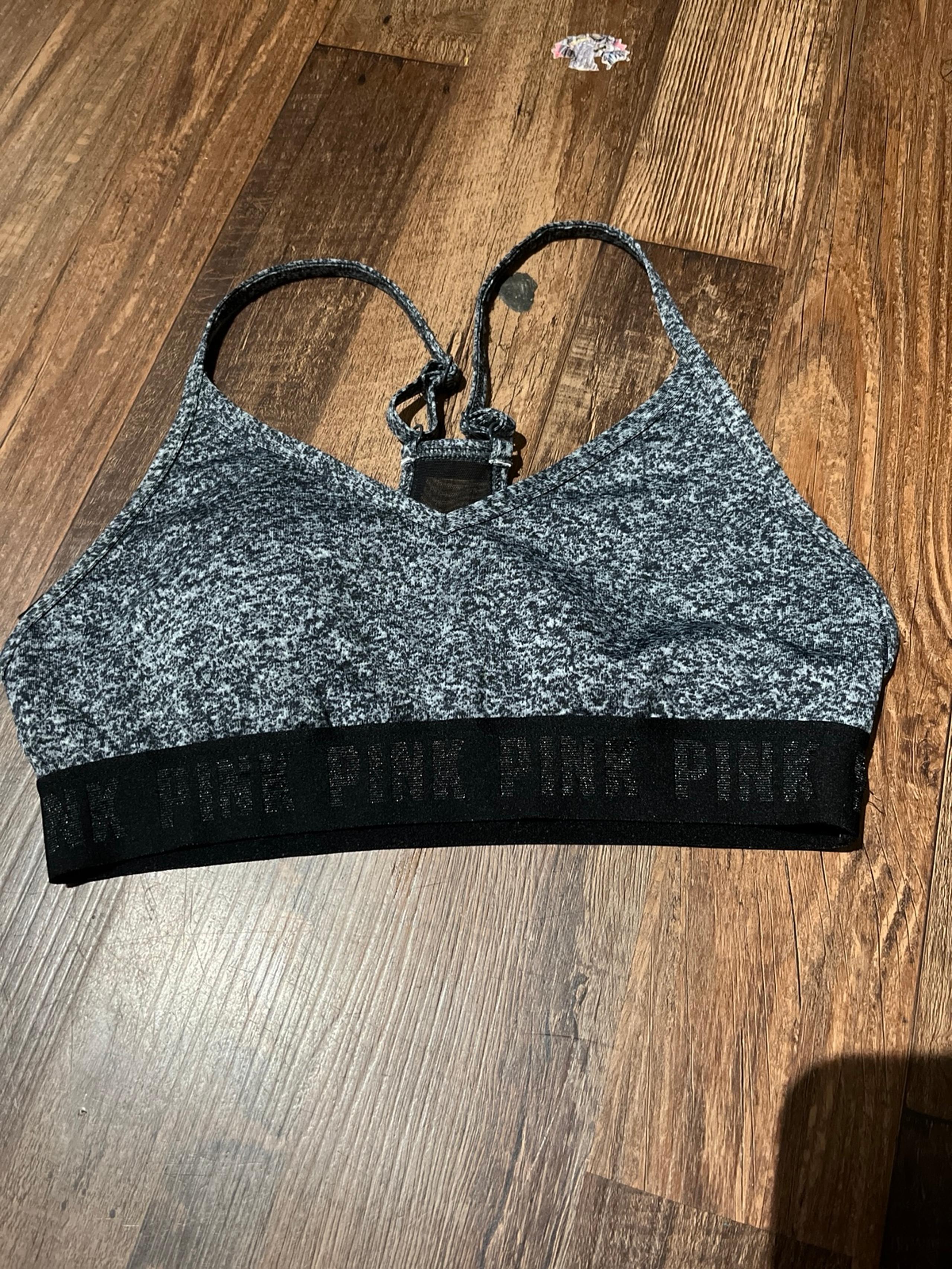 Pink sport bra for women size small