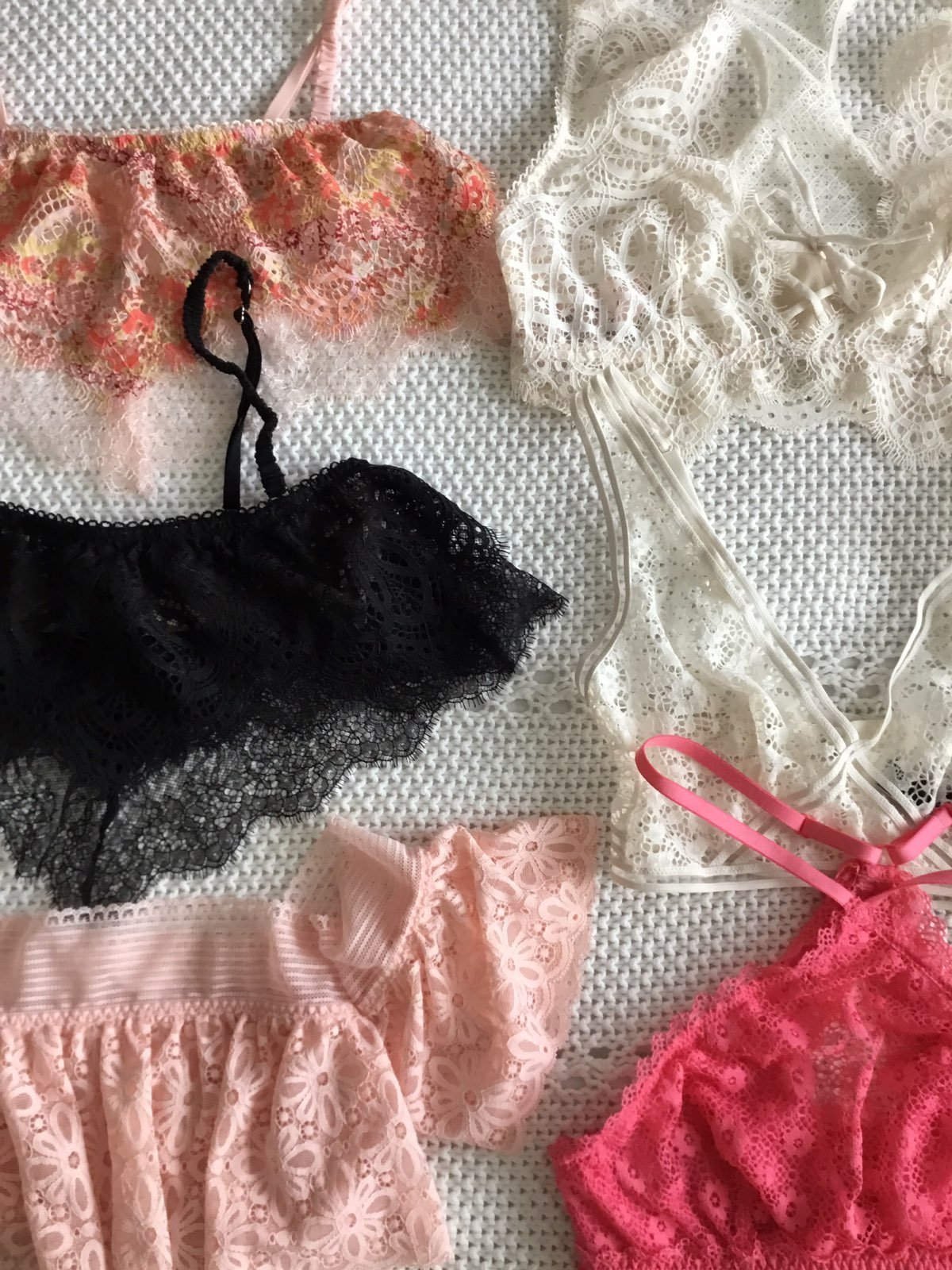 Victoria secret bralette set