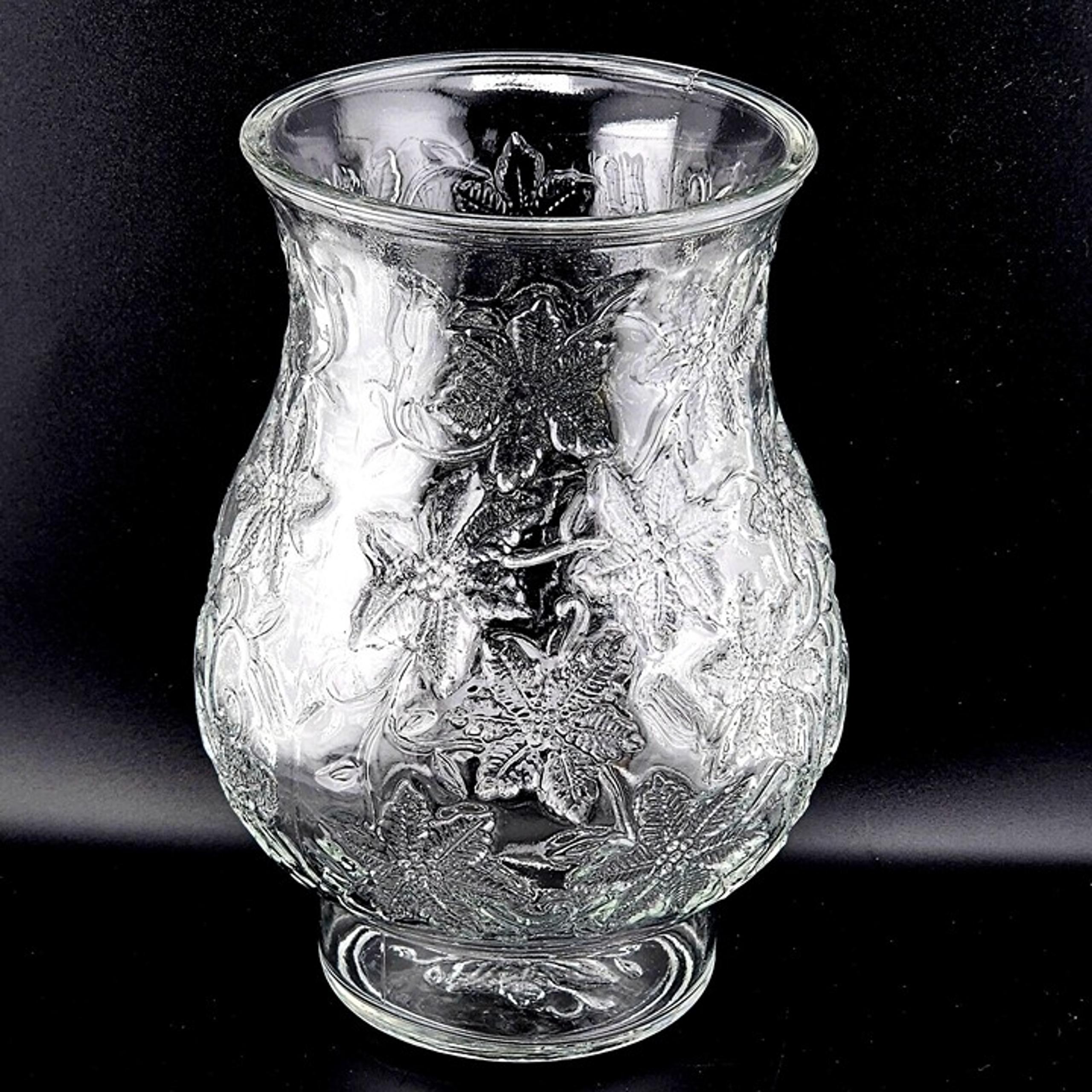 Princess House Fantasia Pillar Candle Holder 7.75" or Vase poinsettia Christmas