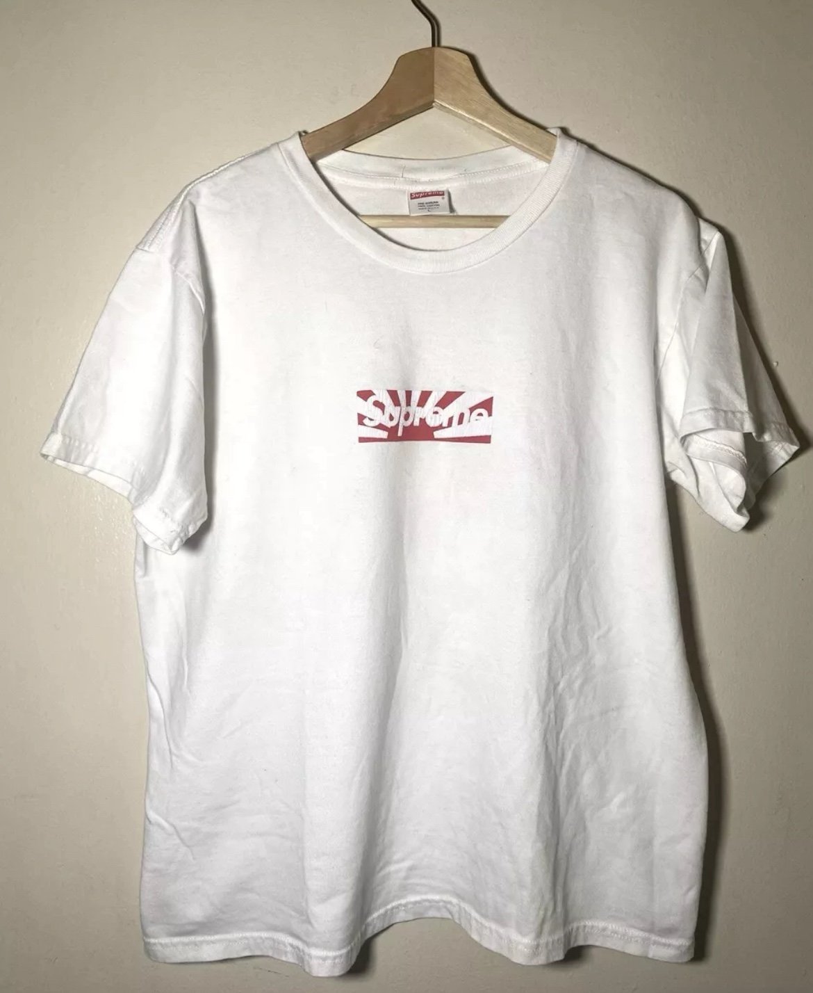 Large- Supreme Japan box logo T