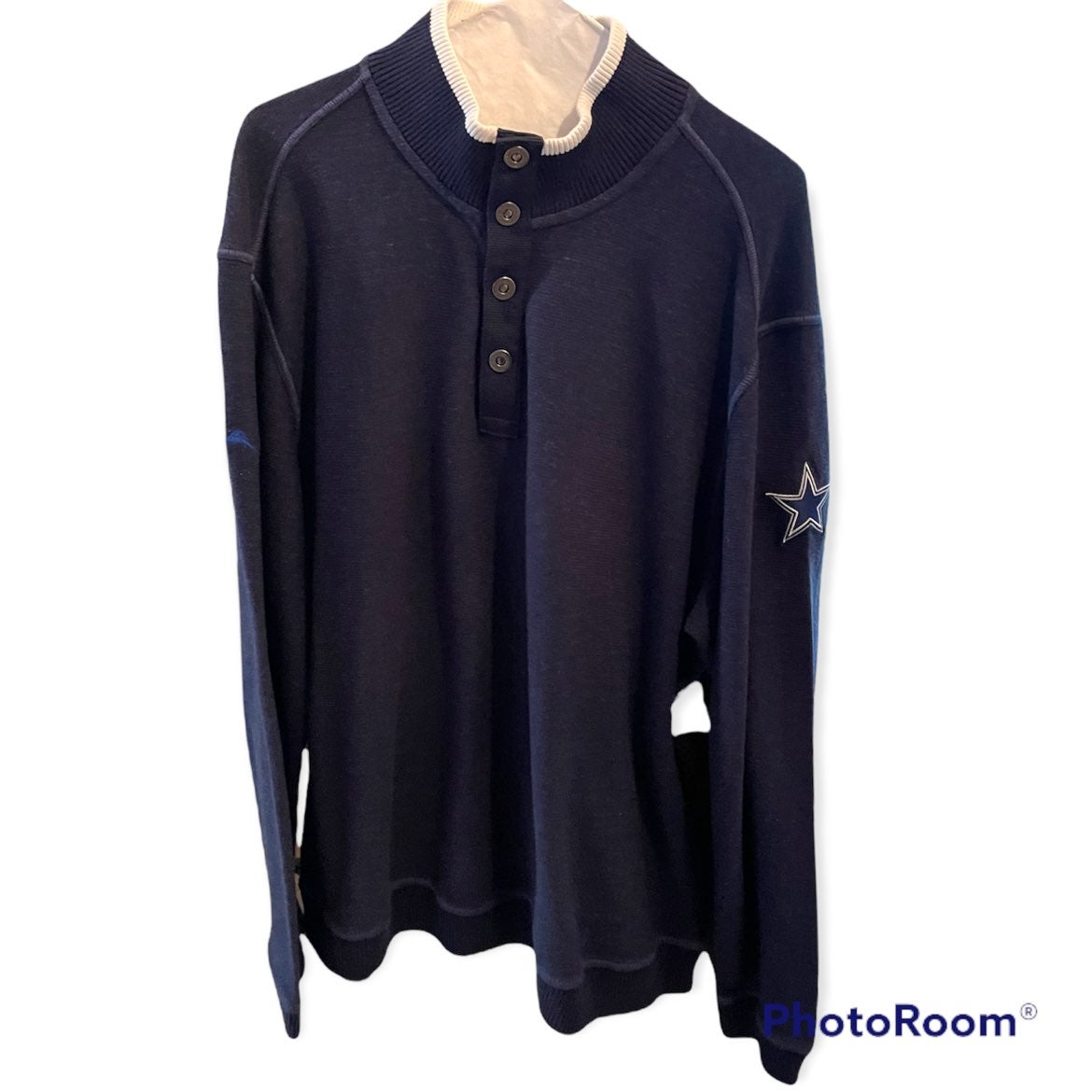 Tommy Bahama Men's Cowboys Pullover