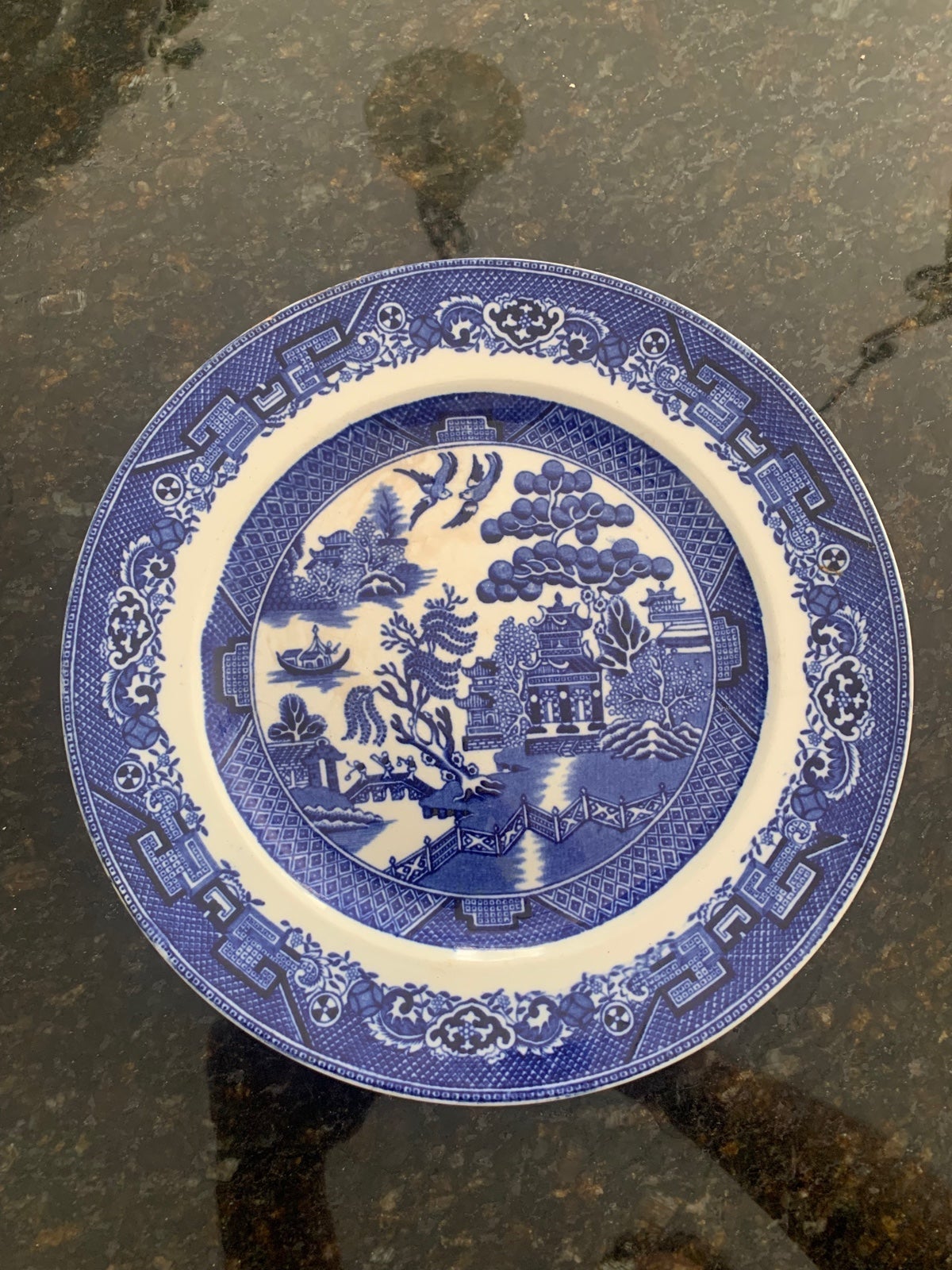 1900c Royal Staffordshire Pottery Burlem England “Ye Olde” Blue Willow Plate