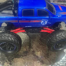 New Bright RC Dodge Ram Remote large Truck 1:12 Scale Monster Truck blue crawler