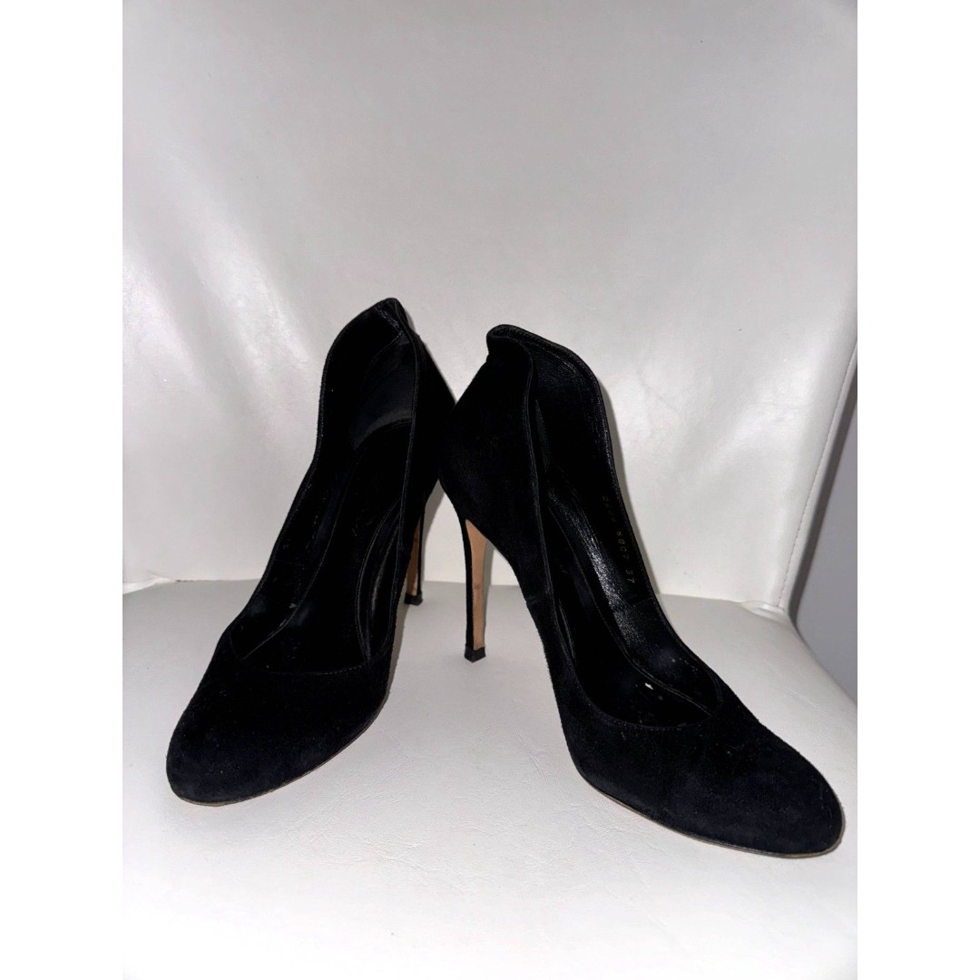Gianvitto Rossi Suede Pumps