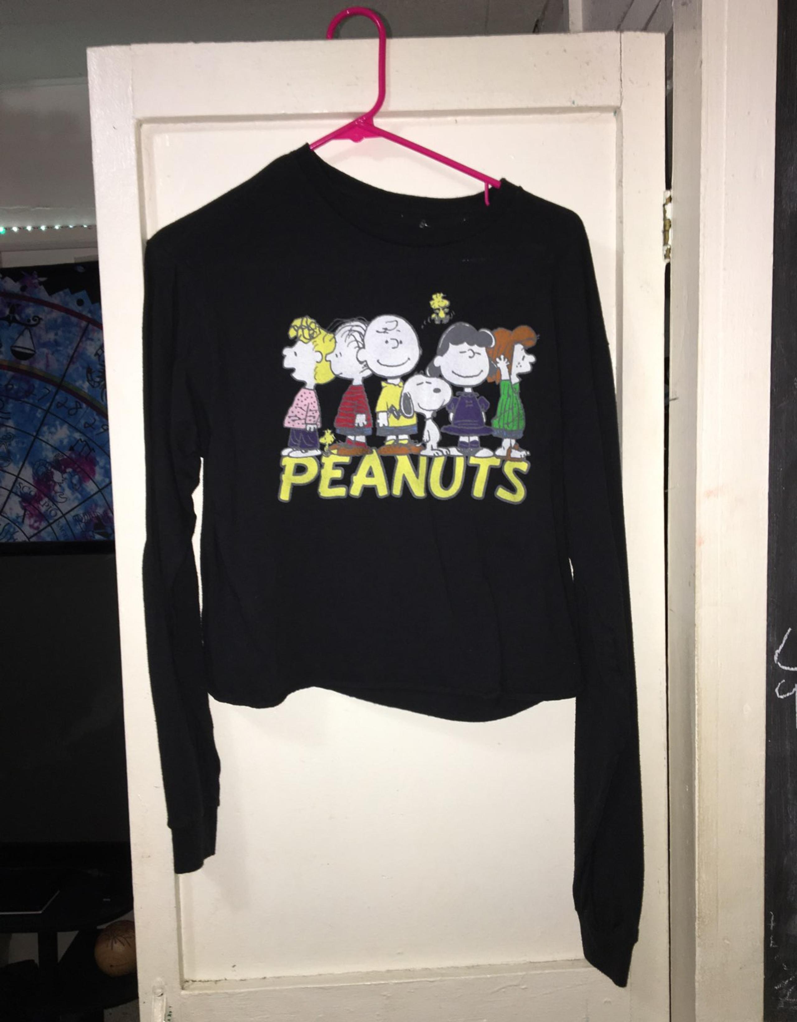 long sleeve cropped shirt