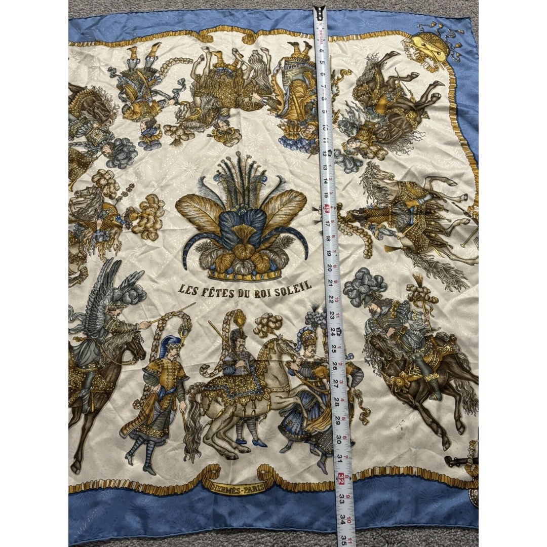 HERMÈS LES FÊTES DU ROI SOLEIL カレ90 スカーフ エルメス スカーフ カレ90 LES FETES DU ROI SOLEIL