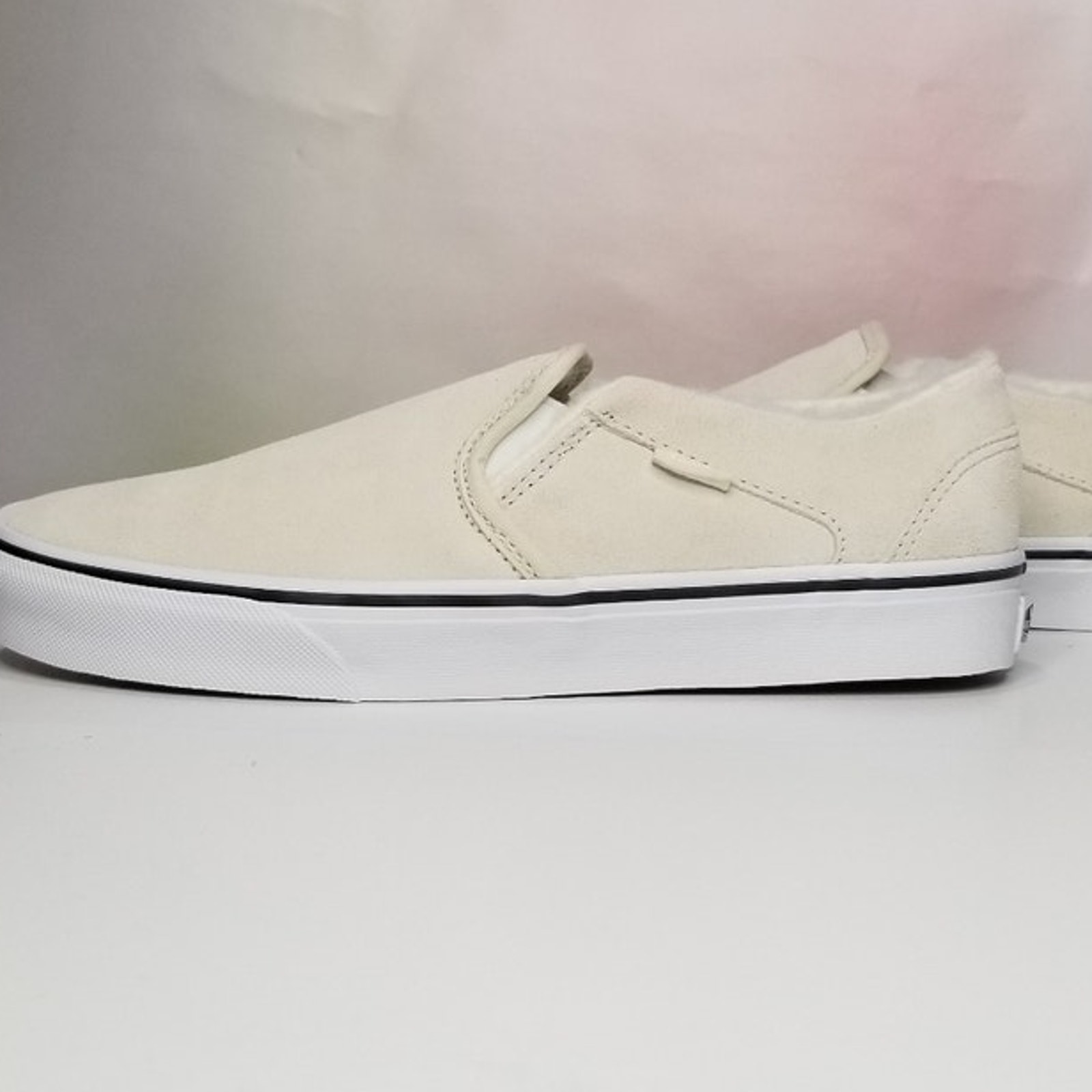 Vans Women's Asher Suede Sherpa Birch Slip On Sneakers Size 9 NWT
