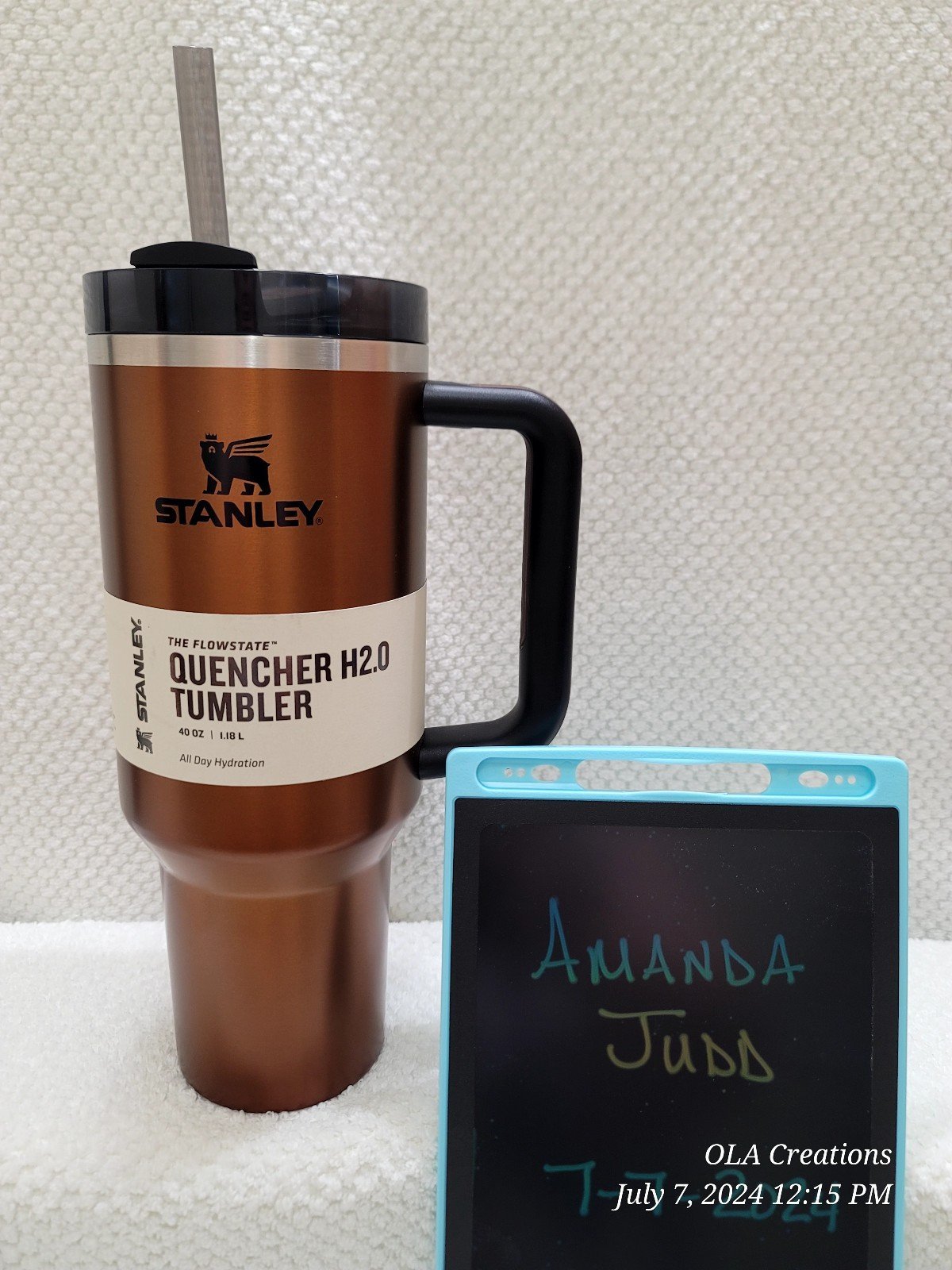 BNWT Stanley Quencher 40 oz Maple Glow