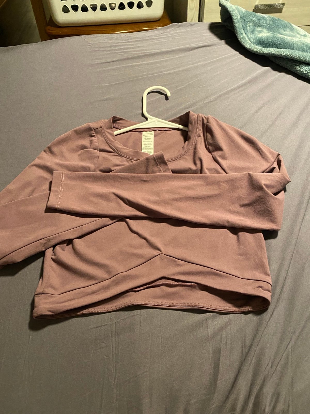 Alphalete crop top