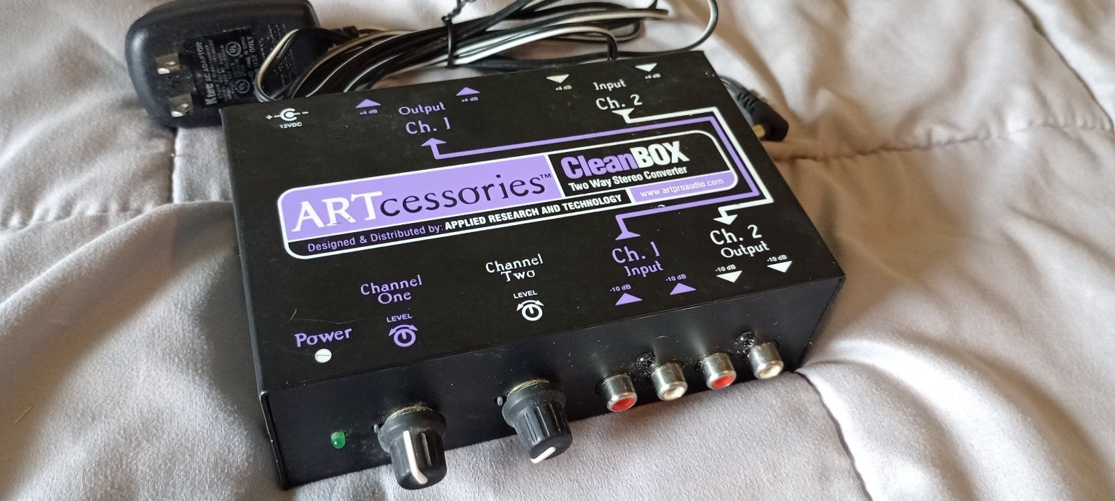 Art cessories two way stereo converter