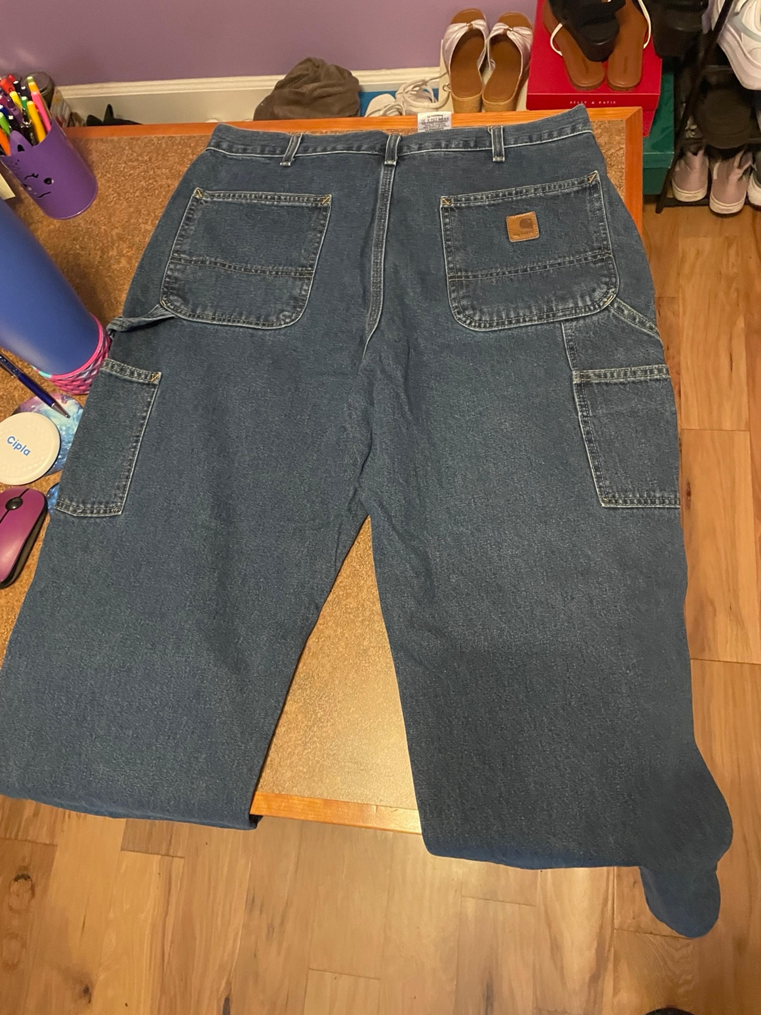 EUC Carhartt 36 x 30 Dungaree Fit Jeans