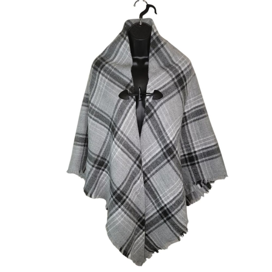 Max Studio Nwt Plaid Fringe Poncho Scarf Wrap One Size