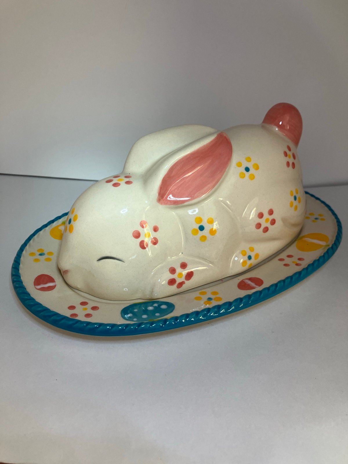 Temp-tations Easter bunny butter dish