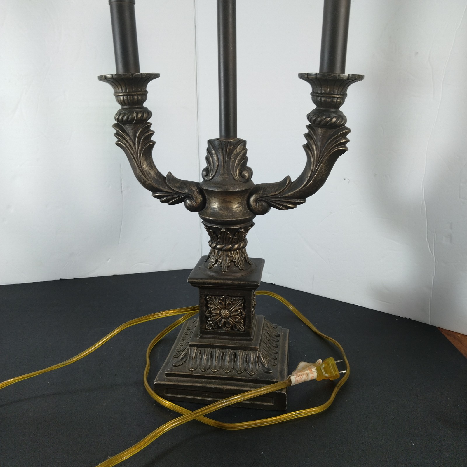 Vintage Candelabra table lamp