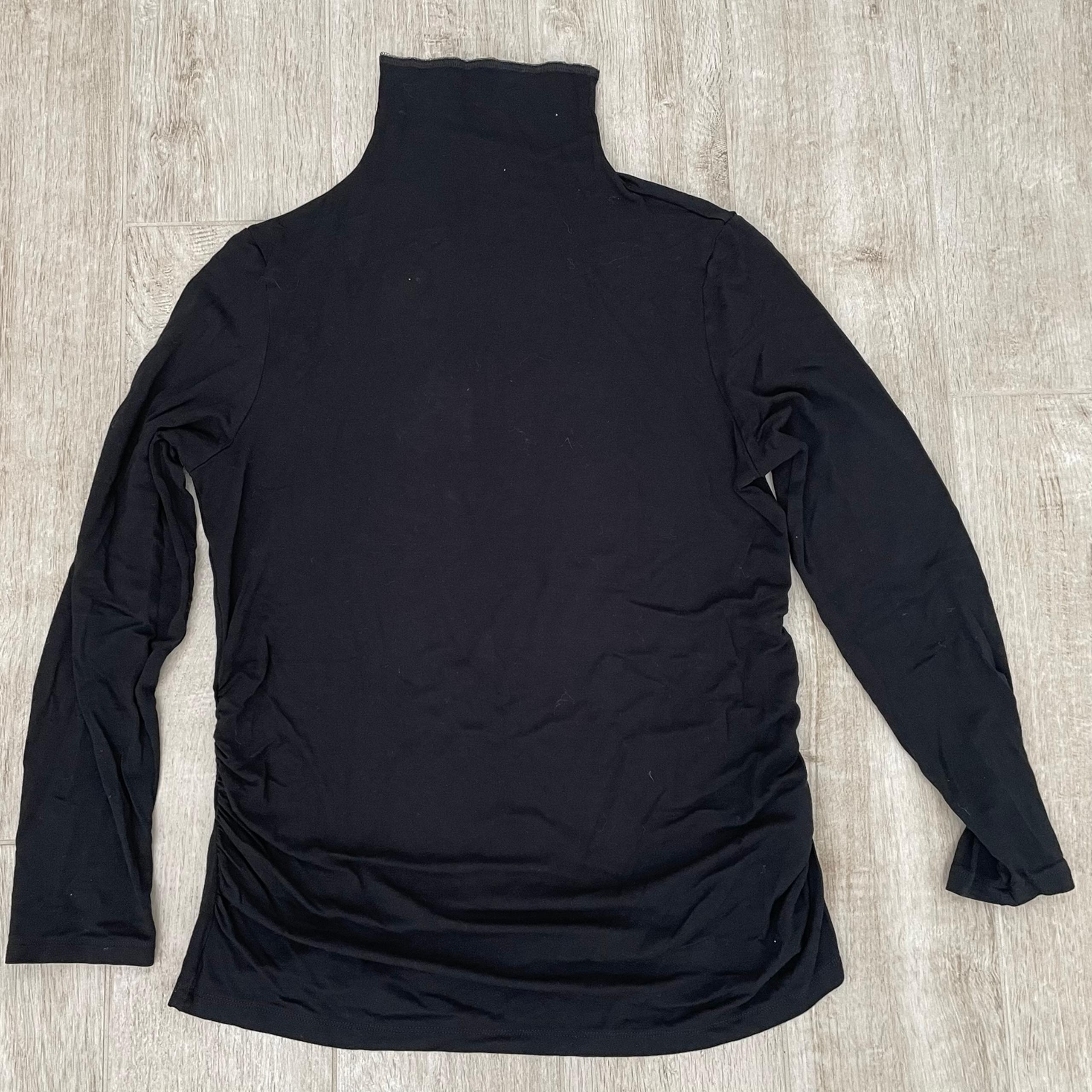 GAP Maternity Modern Turtleneck Crewneck Shirt, M