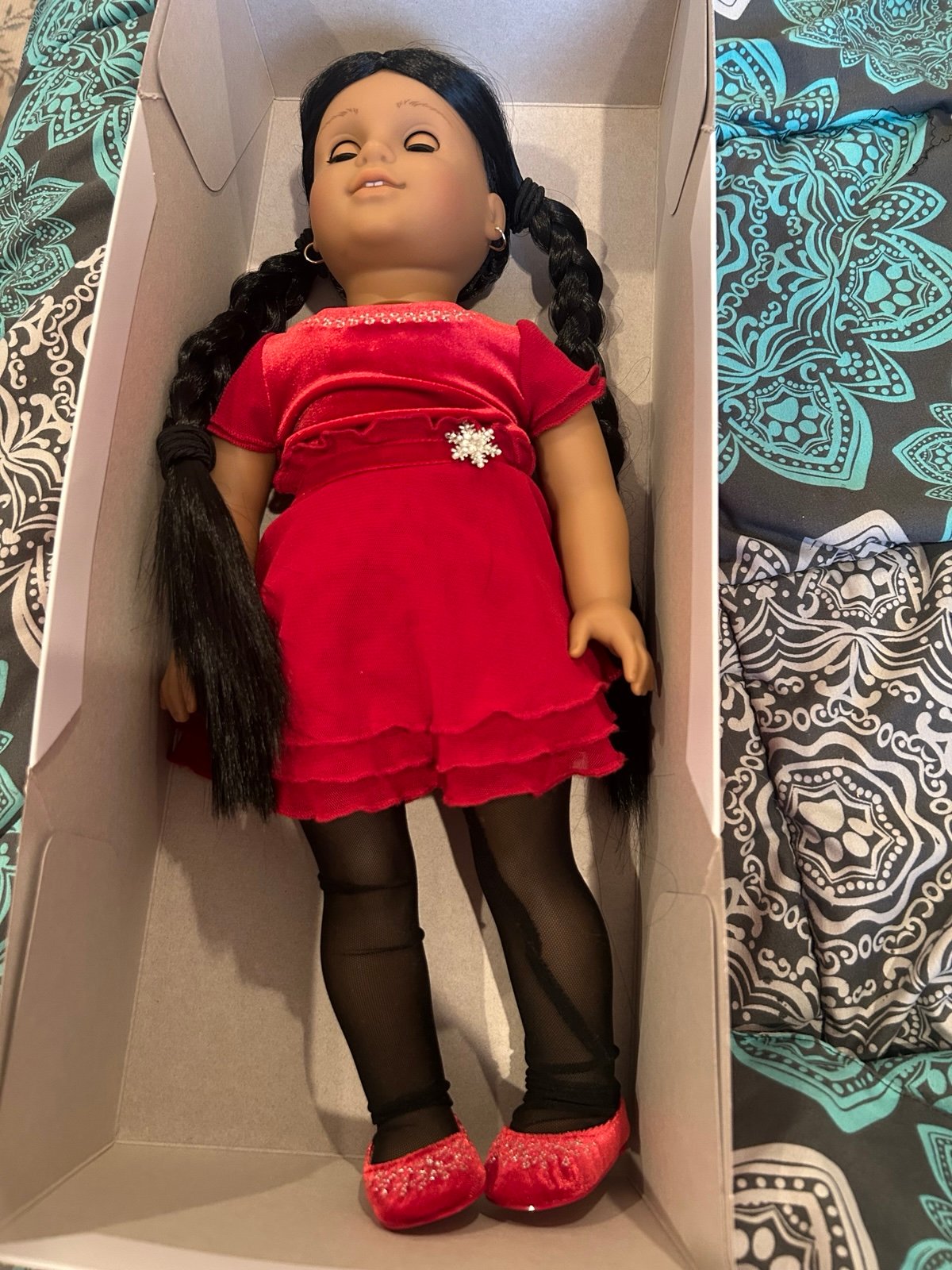 American Girl Doll: Josefina 18in (with Shooting Star Earring Set)