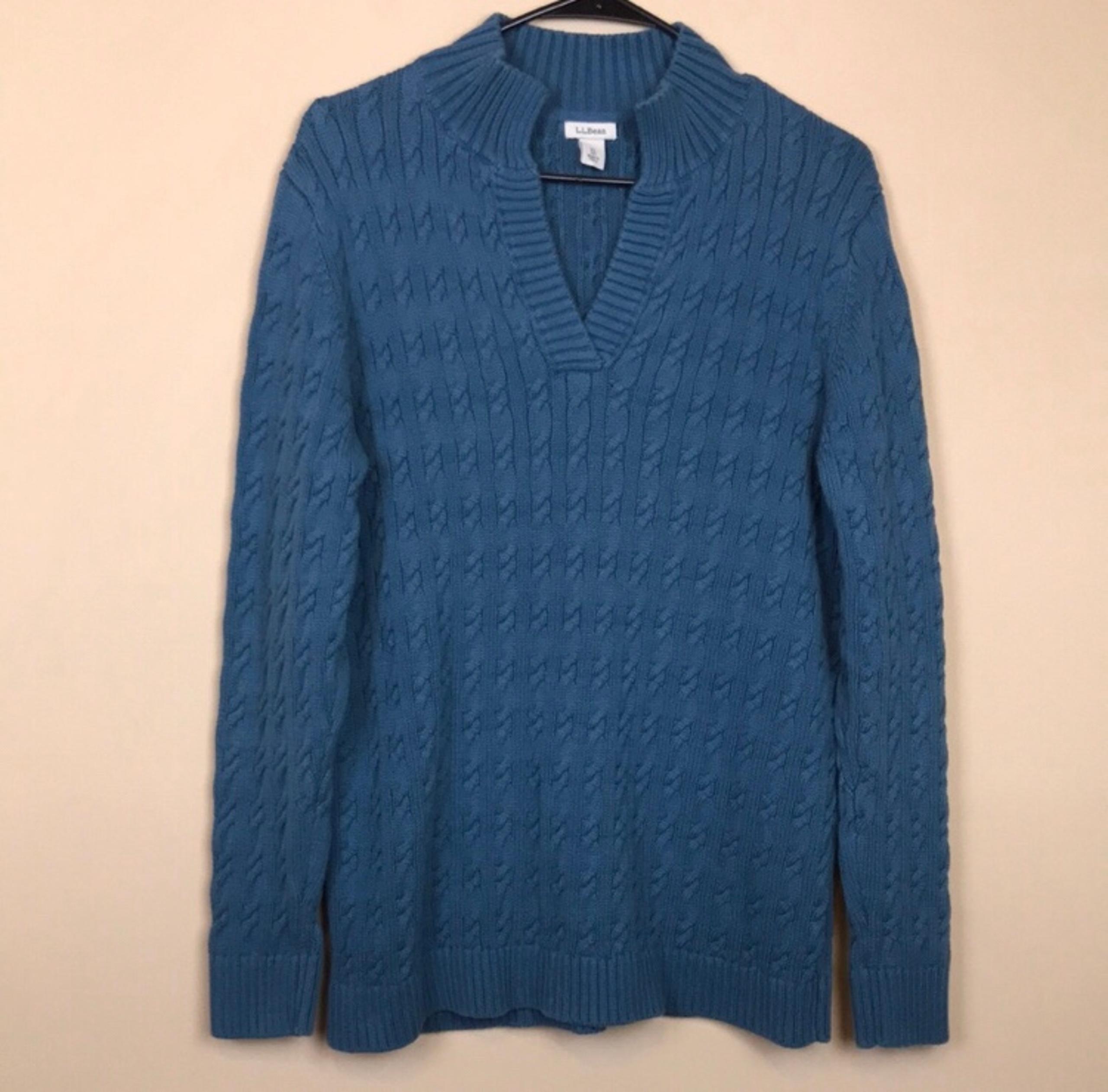 L.L. Bean Women’s Chunky Cable Knit Blue Split Neck Long Sleeve Sweater
