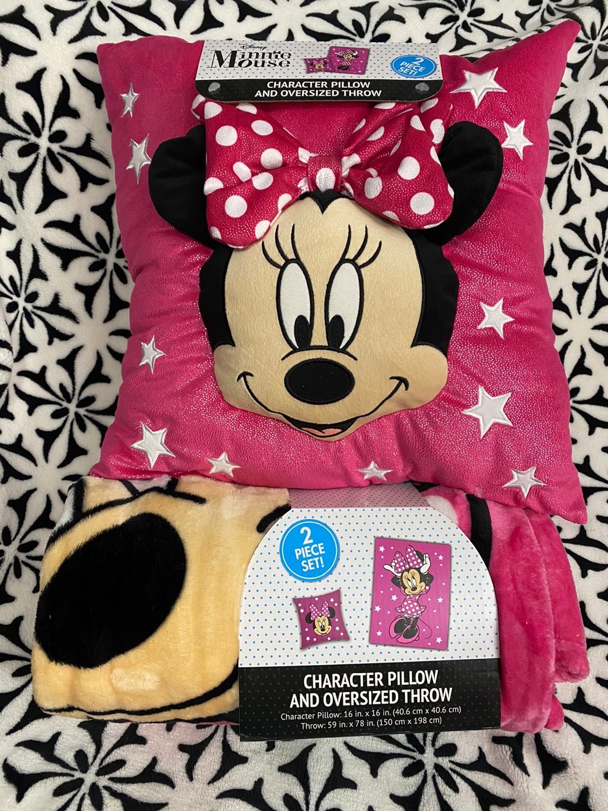 Disney Character Minnie Mouse Character Pillow And Oversized Throw.
