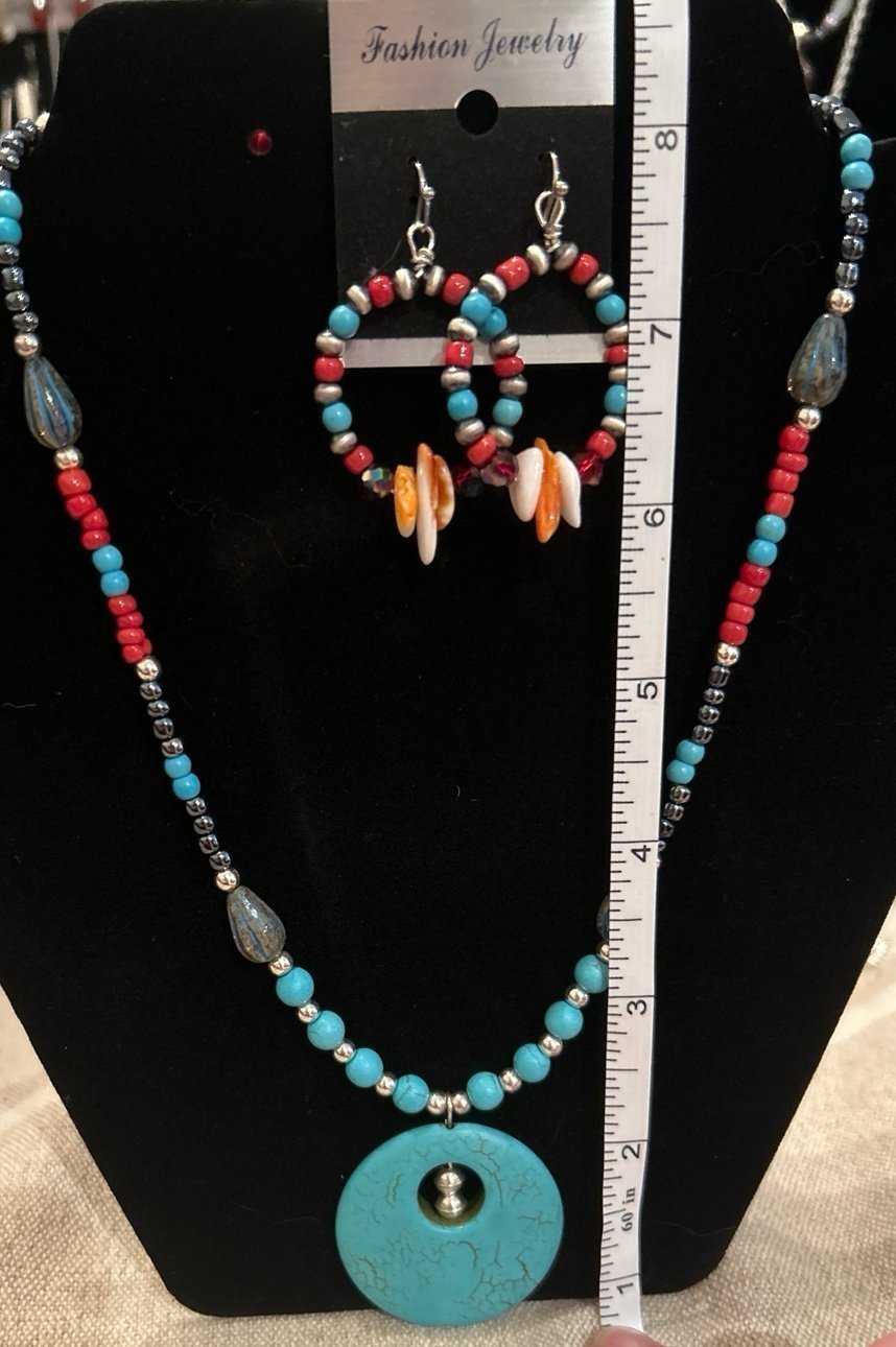 Turquoise & spiny oyster shell designer necklace and earrings!