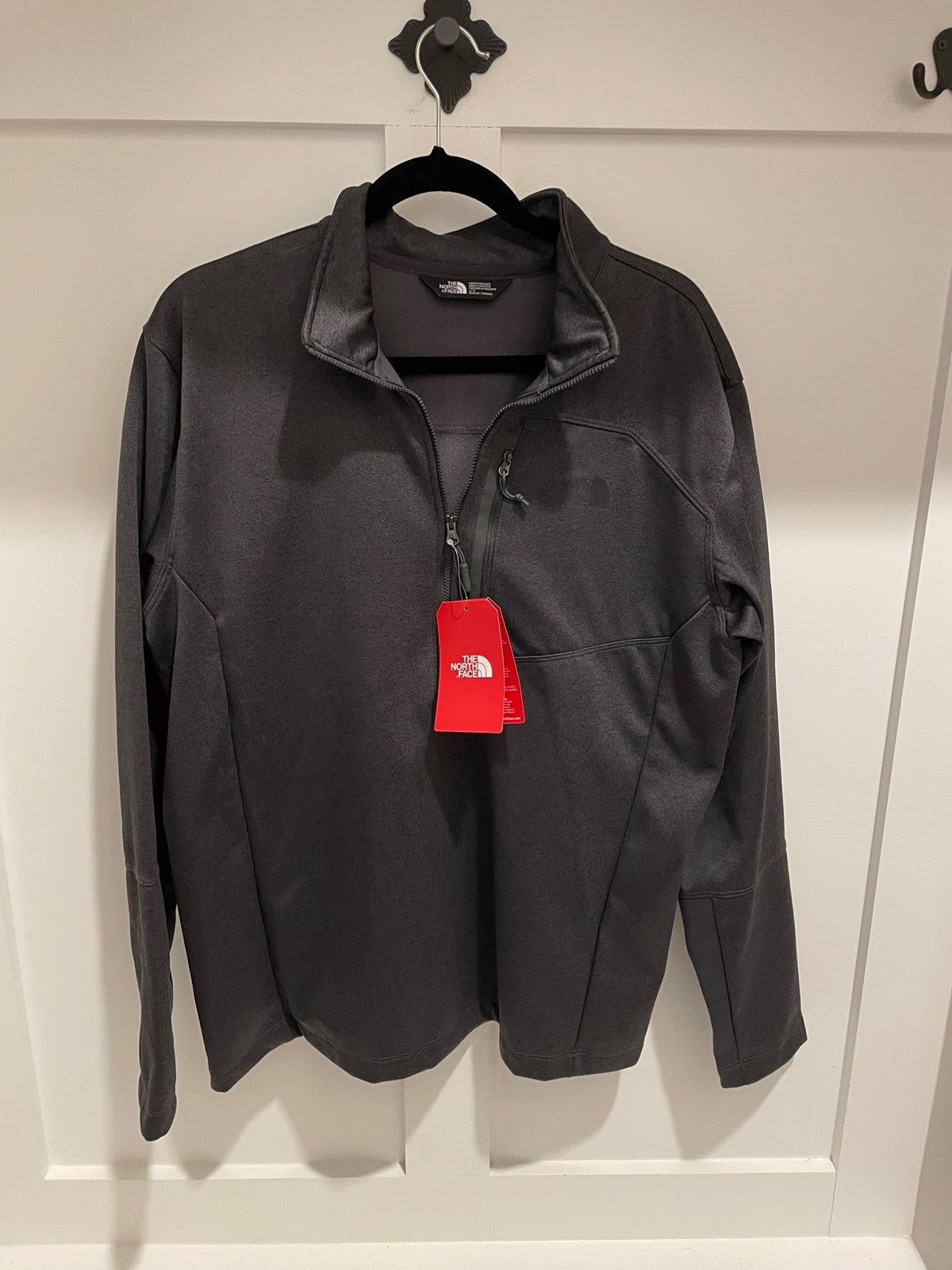 Men’s North Face Quarter Zip Sweatshirt