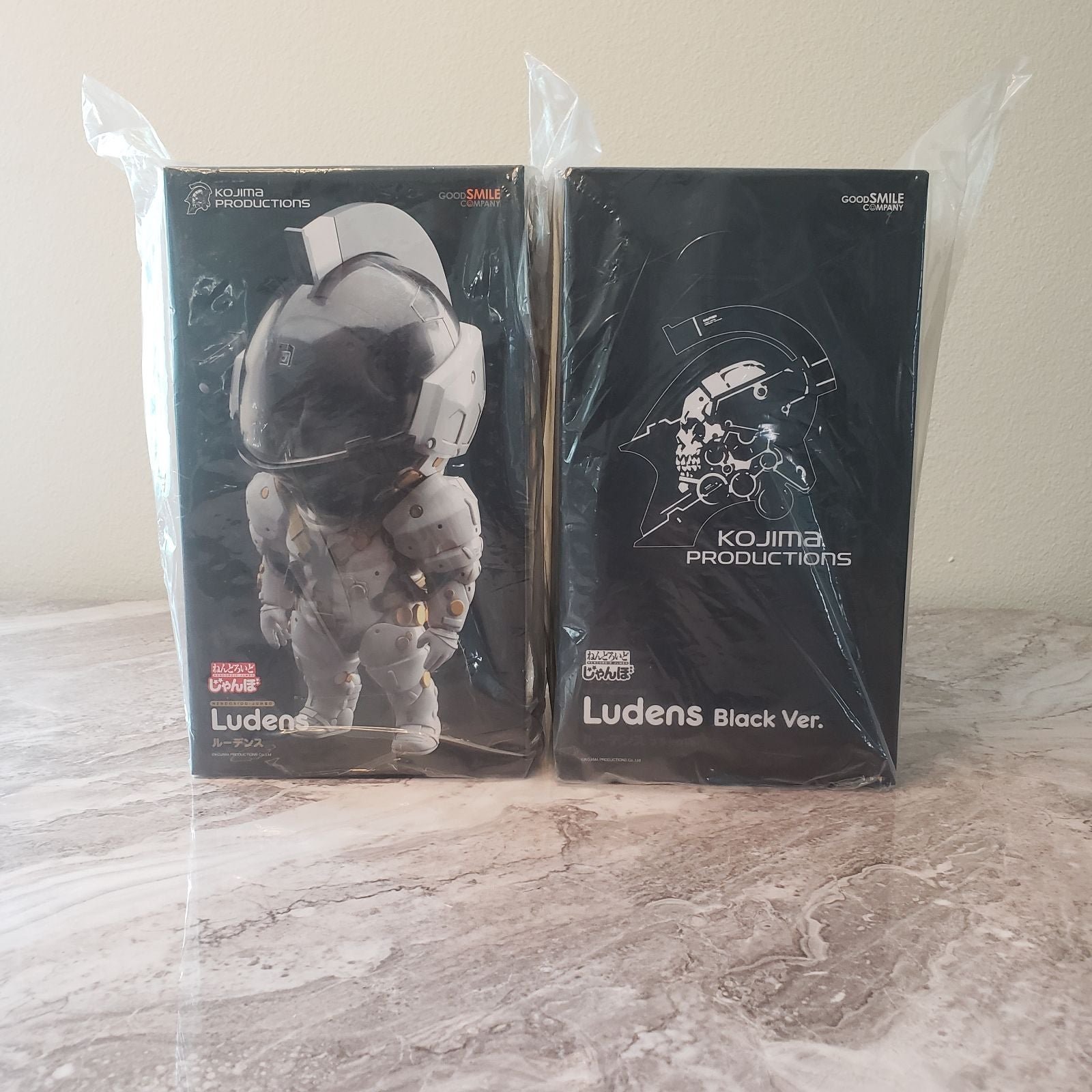 Nendoroid Ludens White & Black Ver.