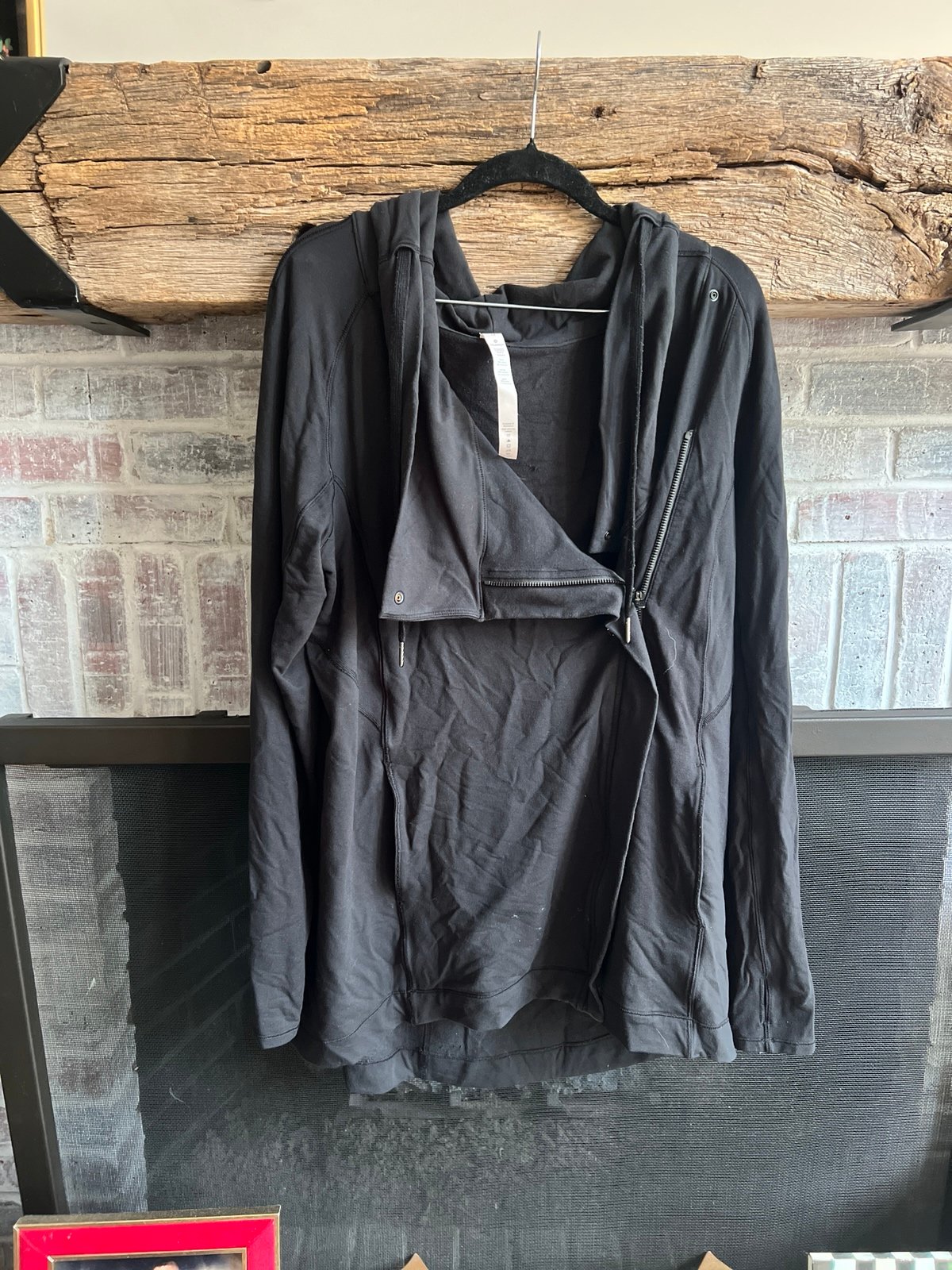 Lululemon black wrap coat jacket women’s 12