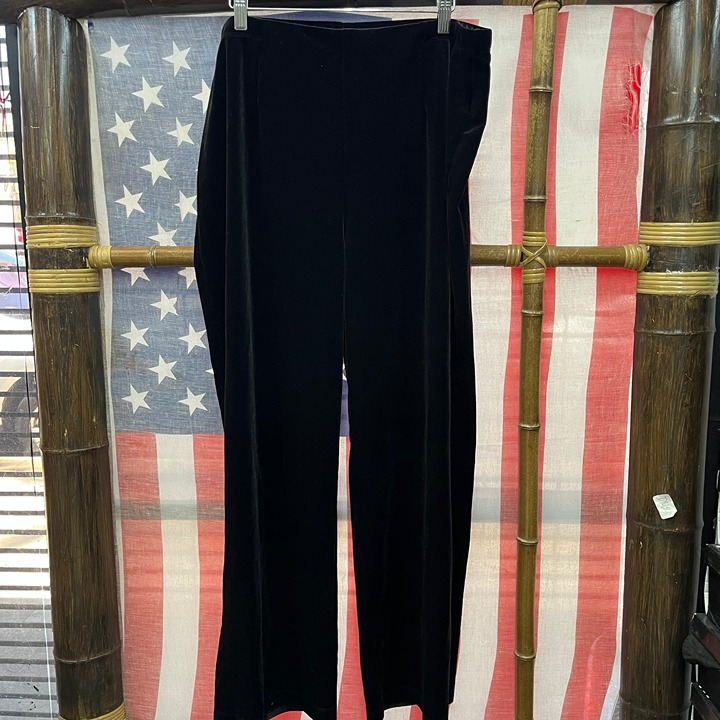 NWOT Chico's 1pc Leggings