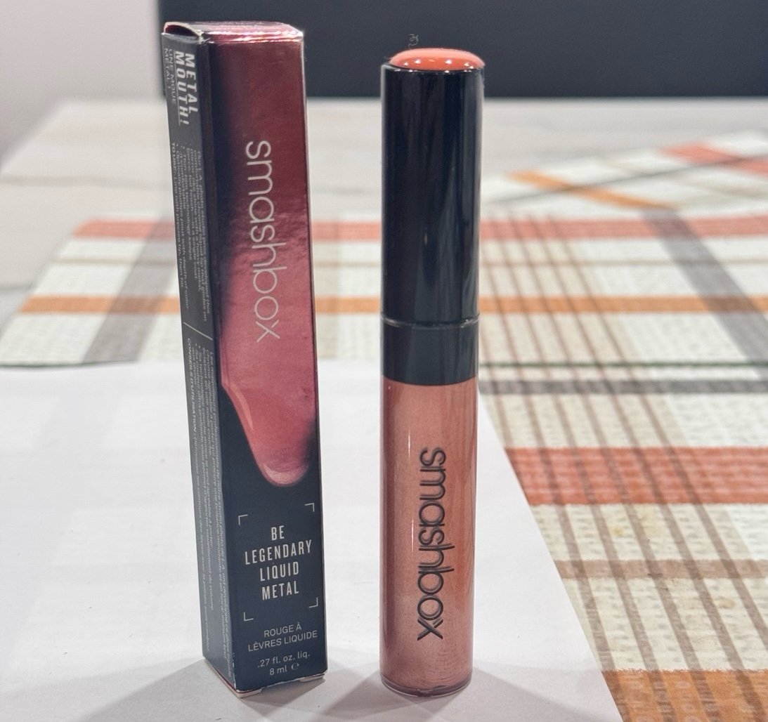 Smashbox Be Legendary Liquid Metal Petal 0.27 Fluid Ounce Petal Metal