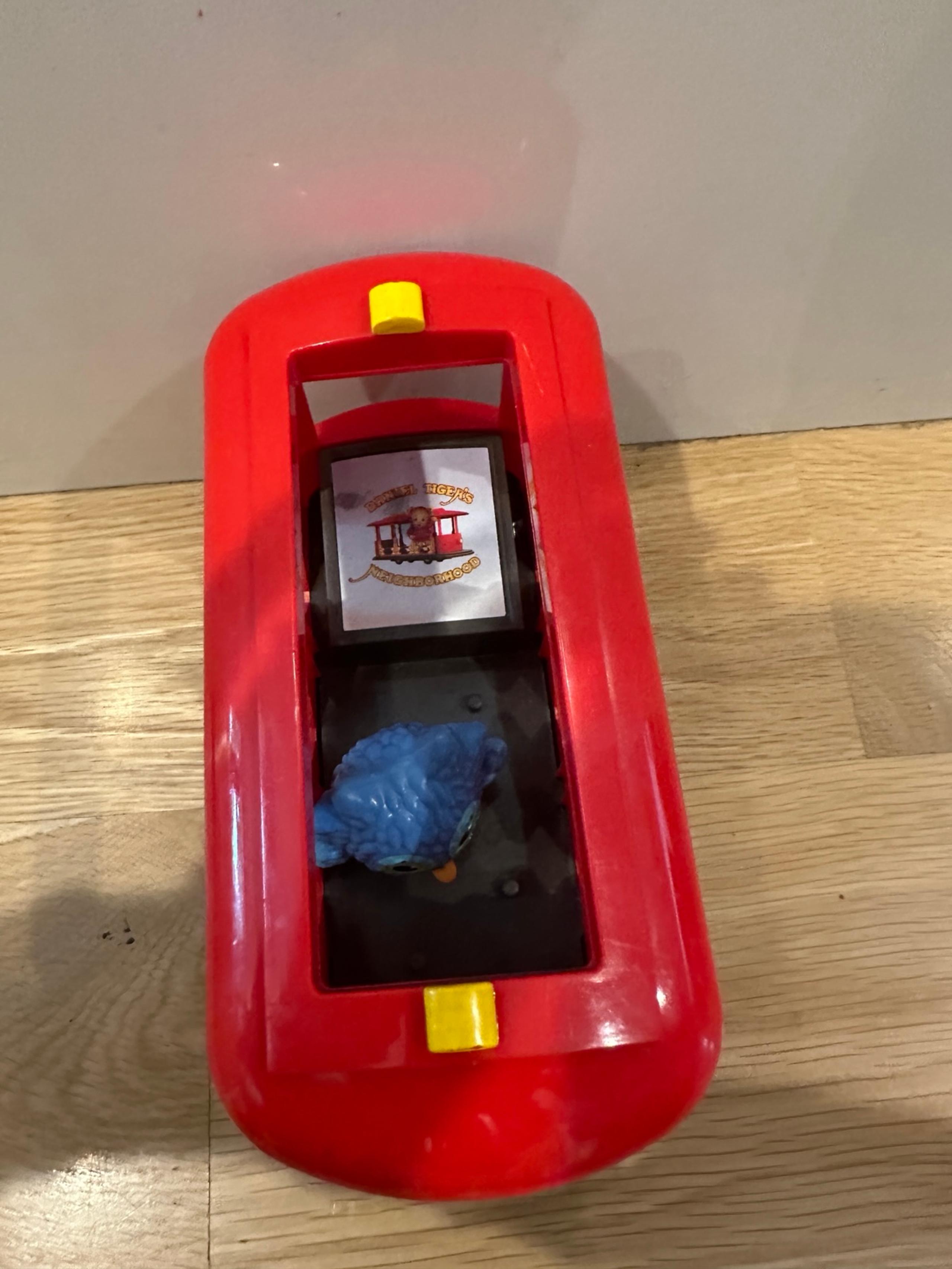 Daniel Tiger trolley and O the owl