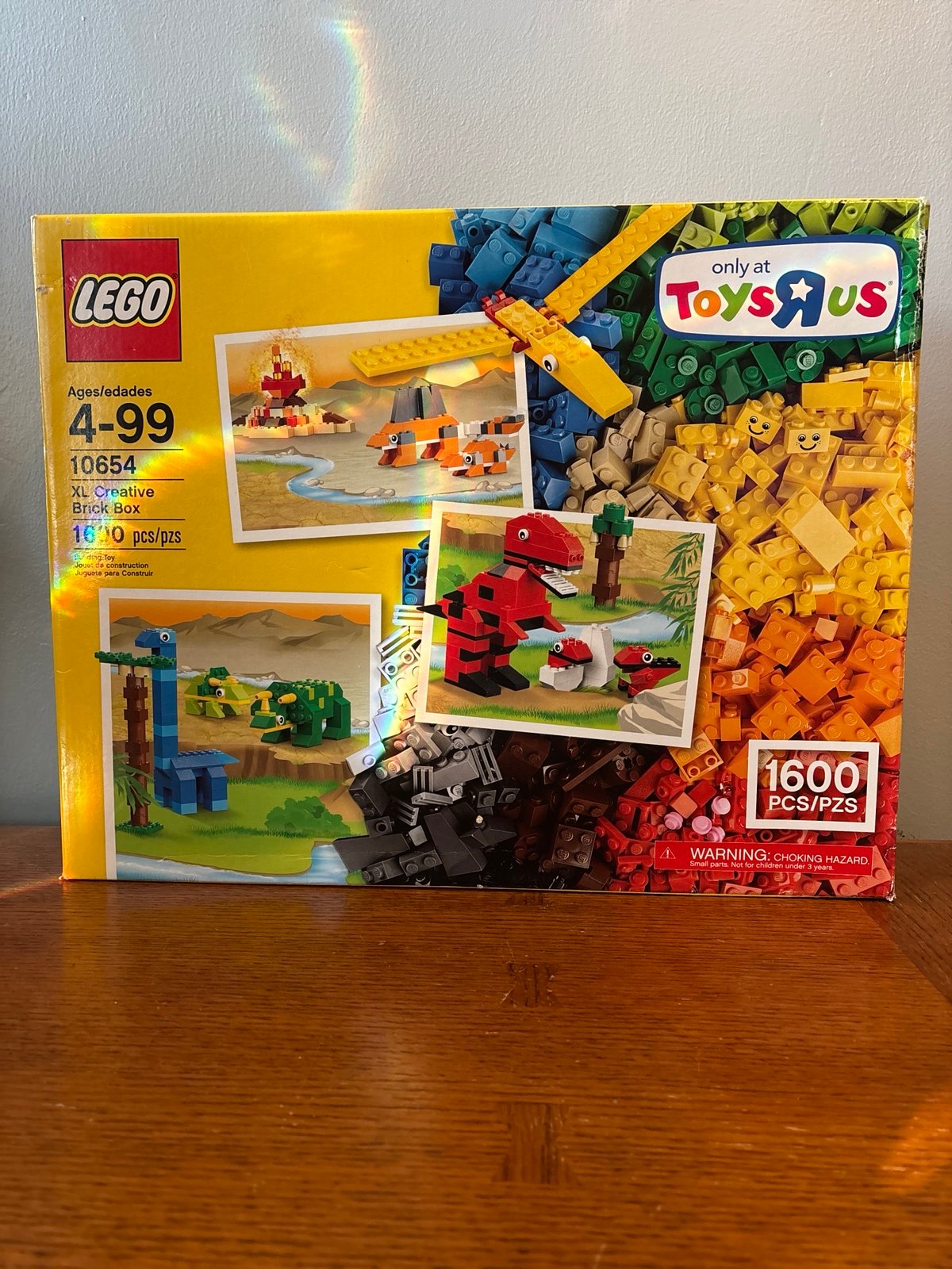 LEGO Toys R Us exclusive XL Creative Brick Box 1600 pieces