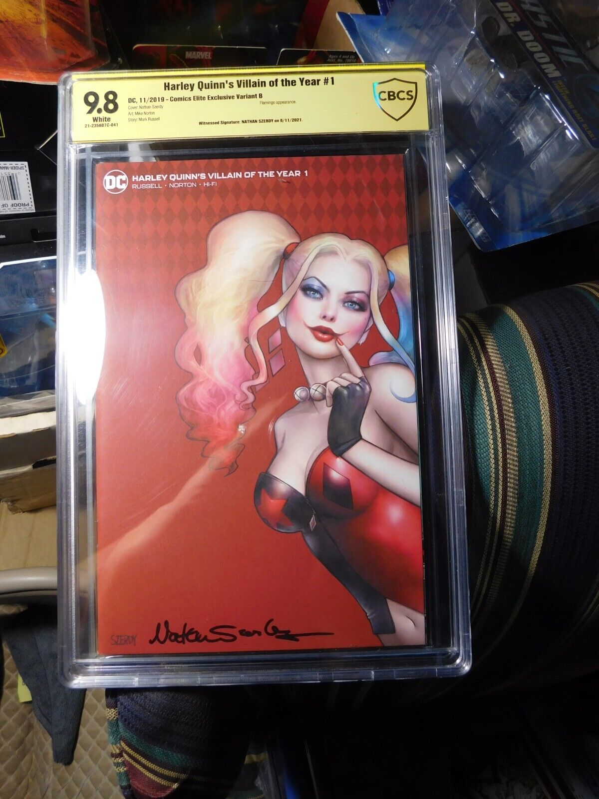 HARLEY QUINN'S VILLAIN OF THE YEAR #1 CBCS 9.8 SIGNED BY NATHAN SZERDY 08/11/21