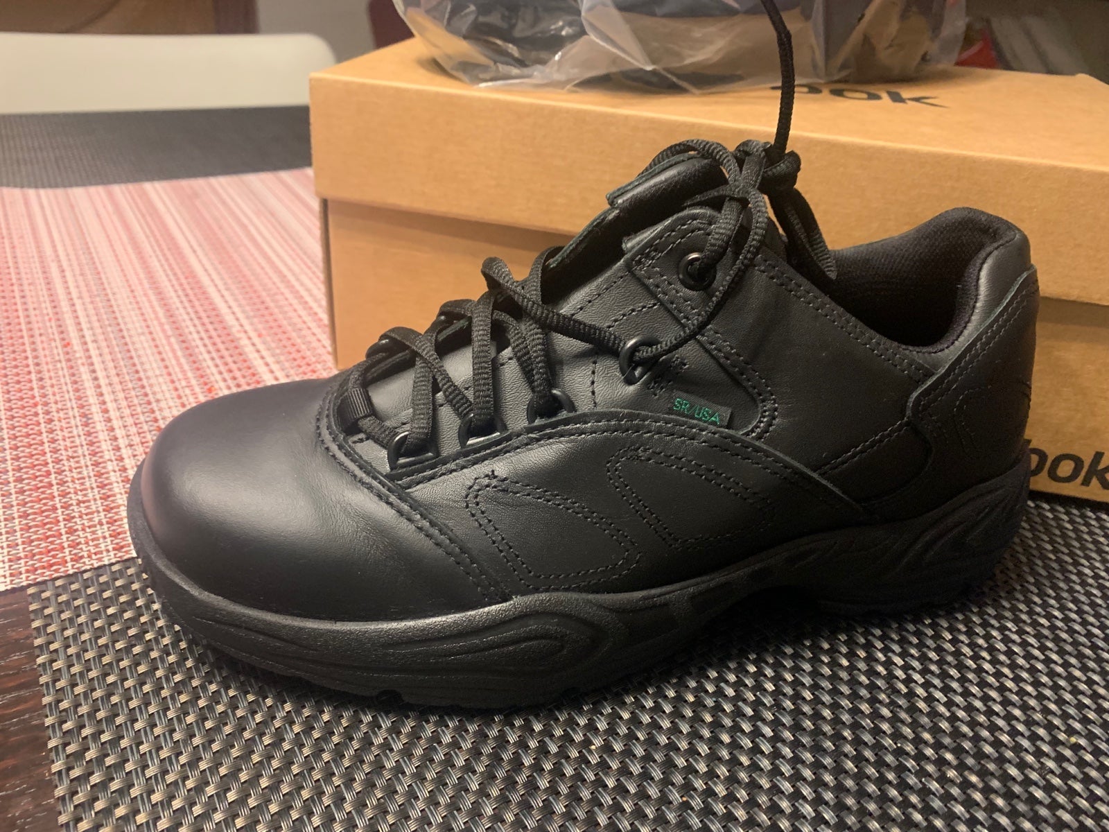 Shoes Reebok work CP8101 size 9