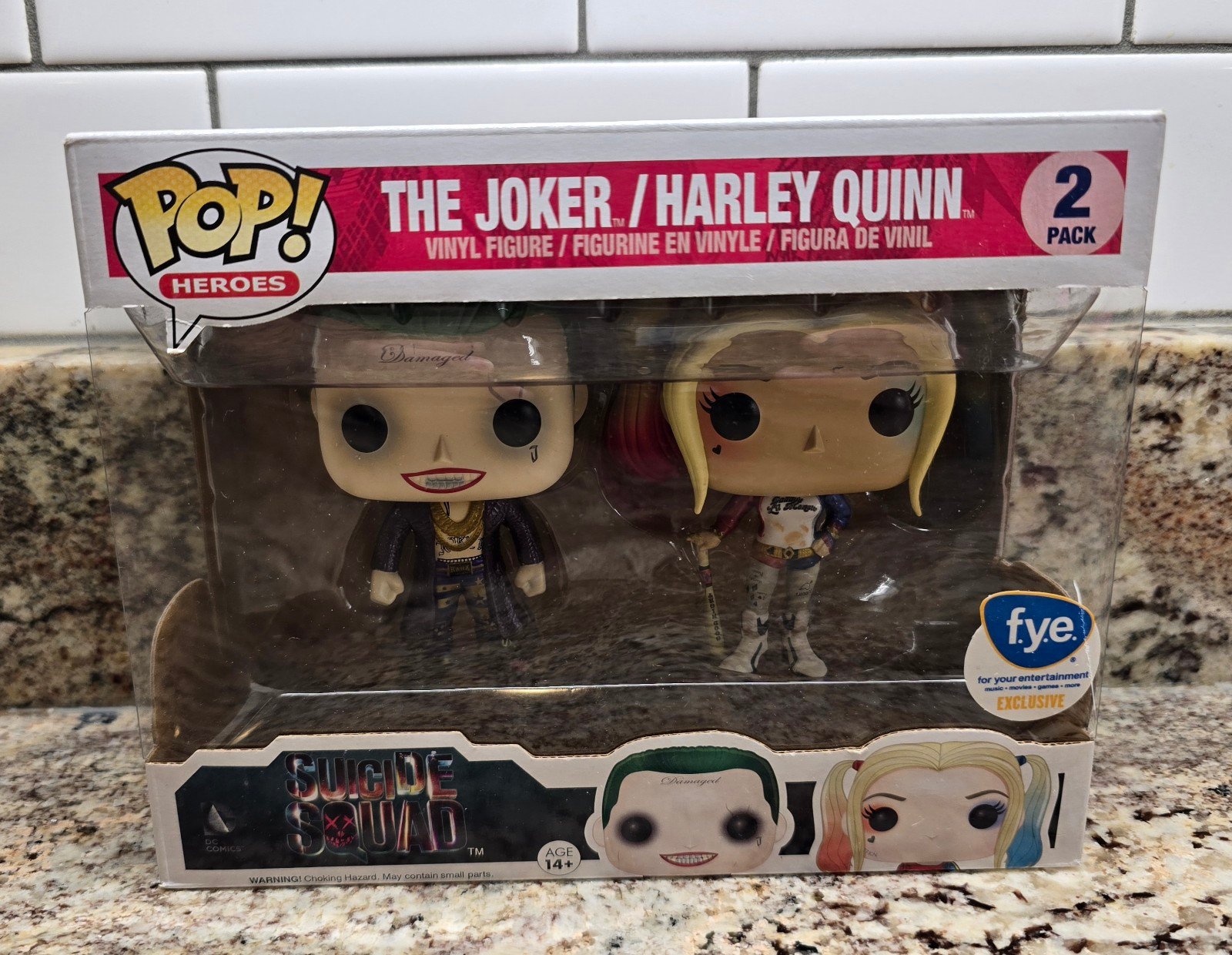 Funko Pop JOKER & HARLEY QUINN 2-pack Suicide Squad FYE Metallic Exclusive