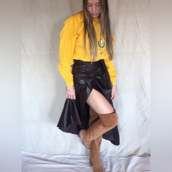 Vintage brown Leather wrap skirt size XSmall-Large