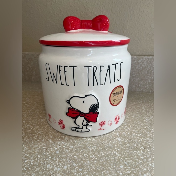 Peanuts Snoopy Red and White Sweet Treats Valentine’s Day Jar